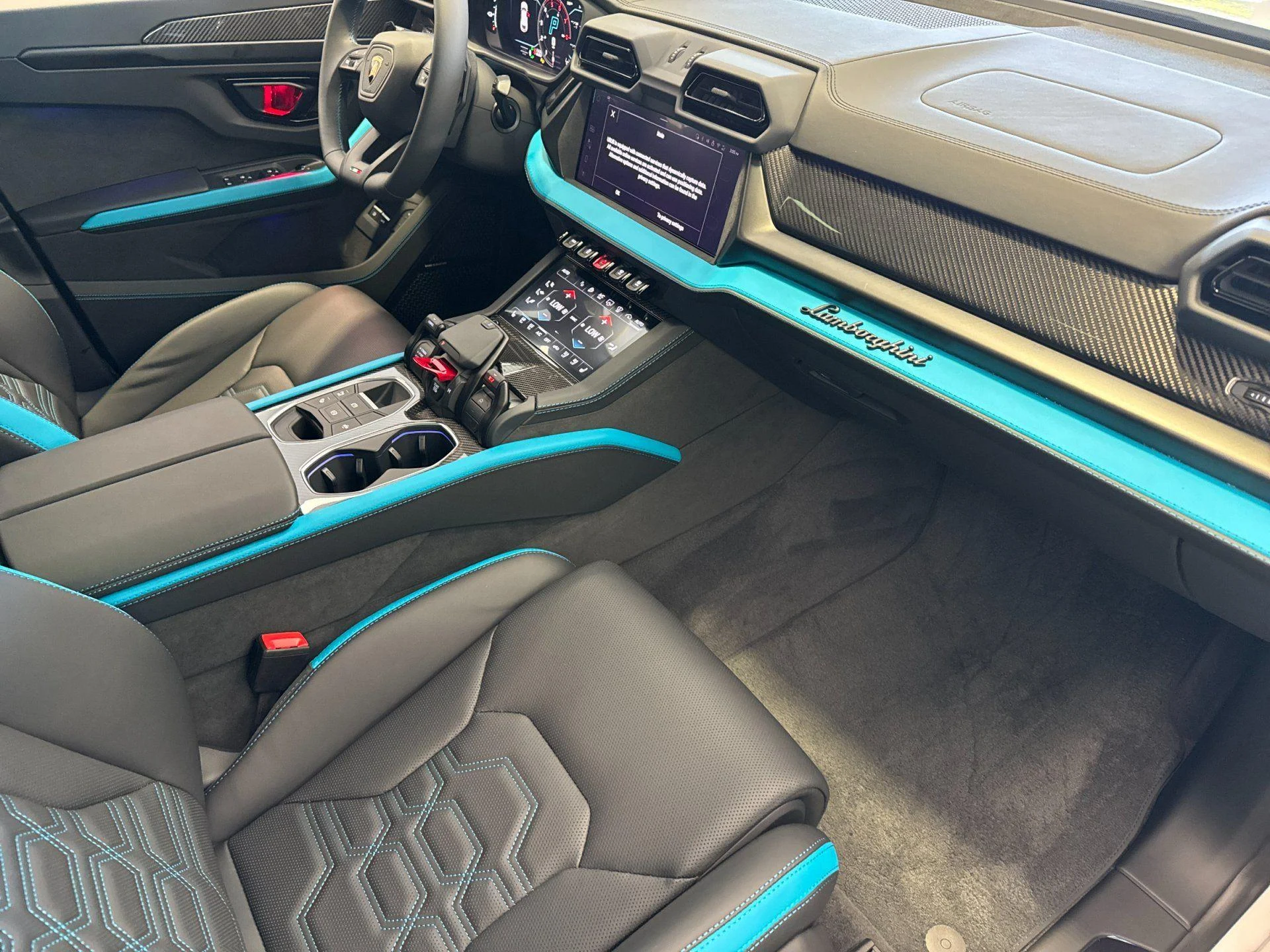 mph002_2392847189_New_2026_Lamborghini_Urus_SE_1786111356_61bd1fc845