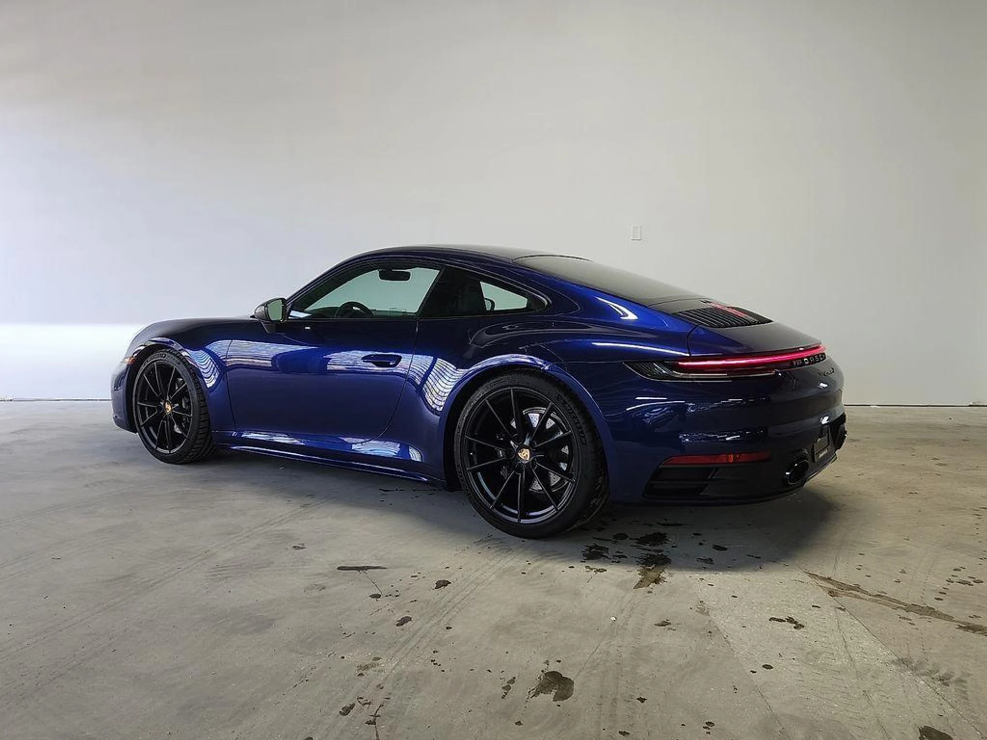 mph002_2394853816_R_Zv_DL_swc_Dil_AN_Yg_VF_4_Fd_De_Uwxc_e8b707e3a7