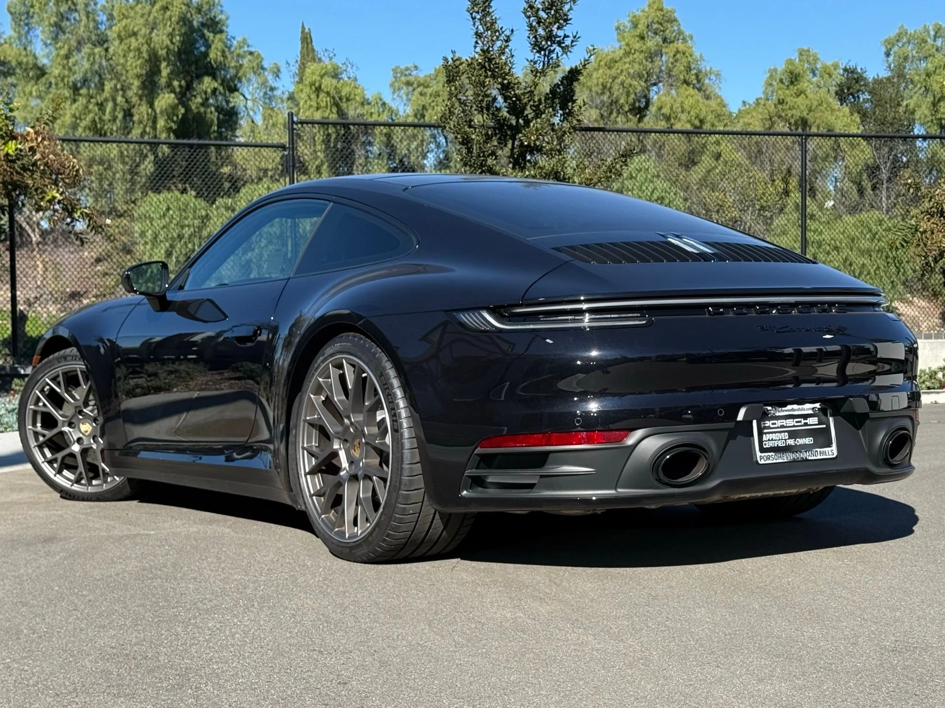 mph002_2394877225_84490d4ae5982a9dec79be492b05c195_6c260be980