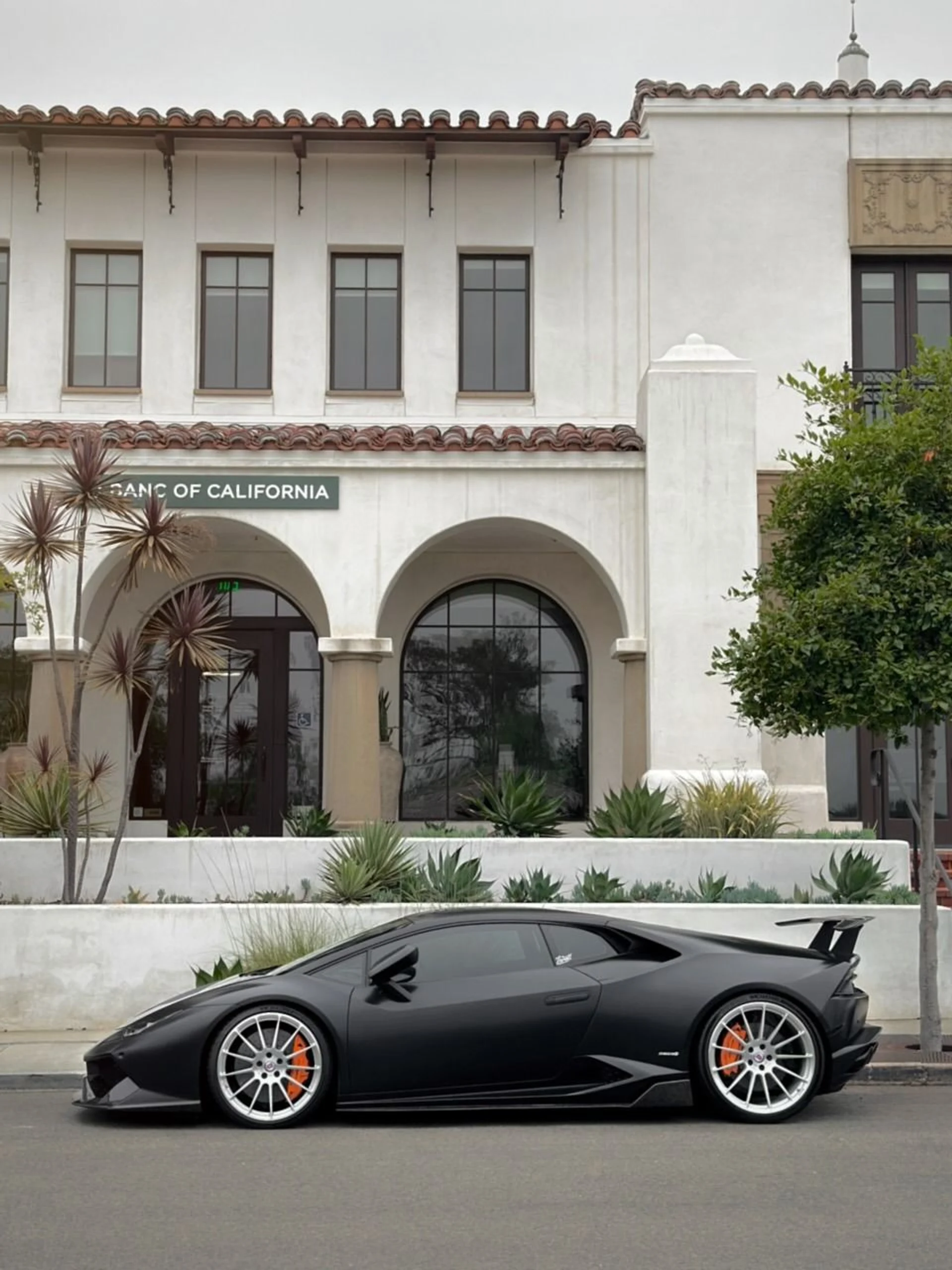 mph002_2404646920_Used_2015_Lamborghini_Huracan_LP_610_4_1782164157_3f9e4a244d