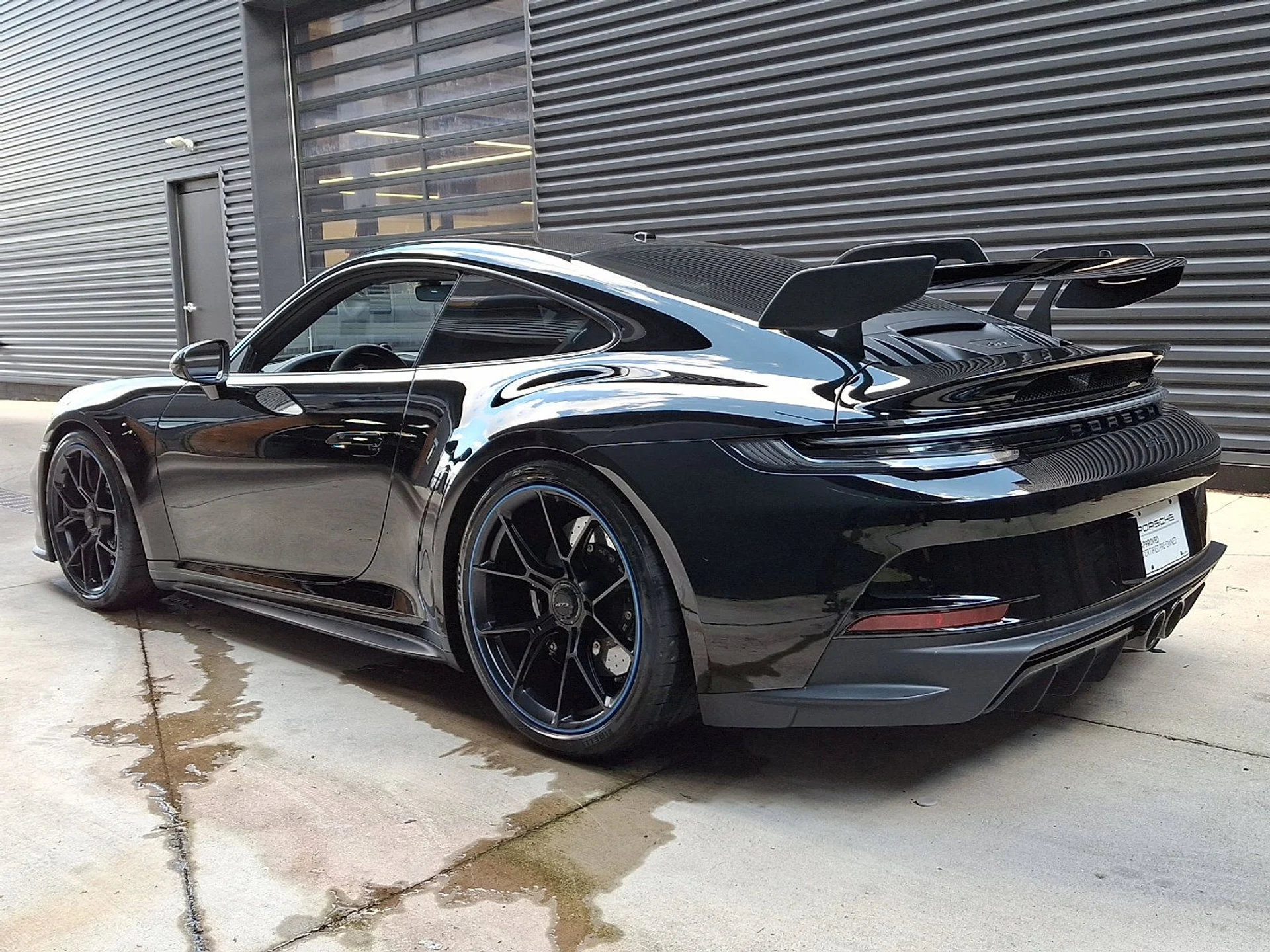 mph002_2406648391_217391f824c0c9df525a3e118212f387_a4b8b8c79e