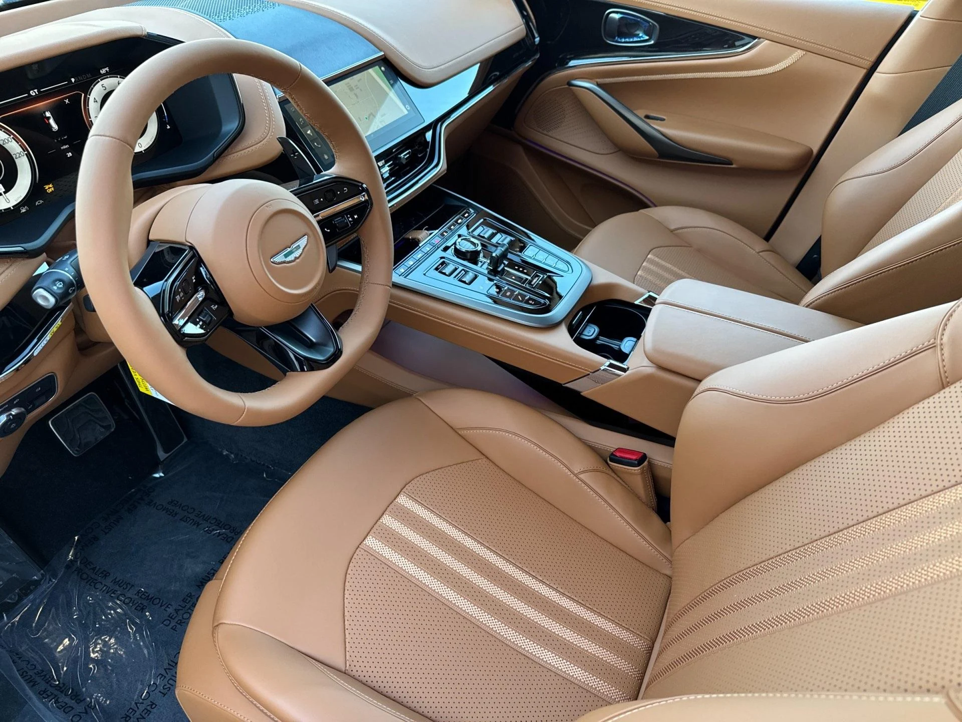 mph002_2409942879_New_2026_Aston_Martin_DBX_707_1768403572_957151f79a