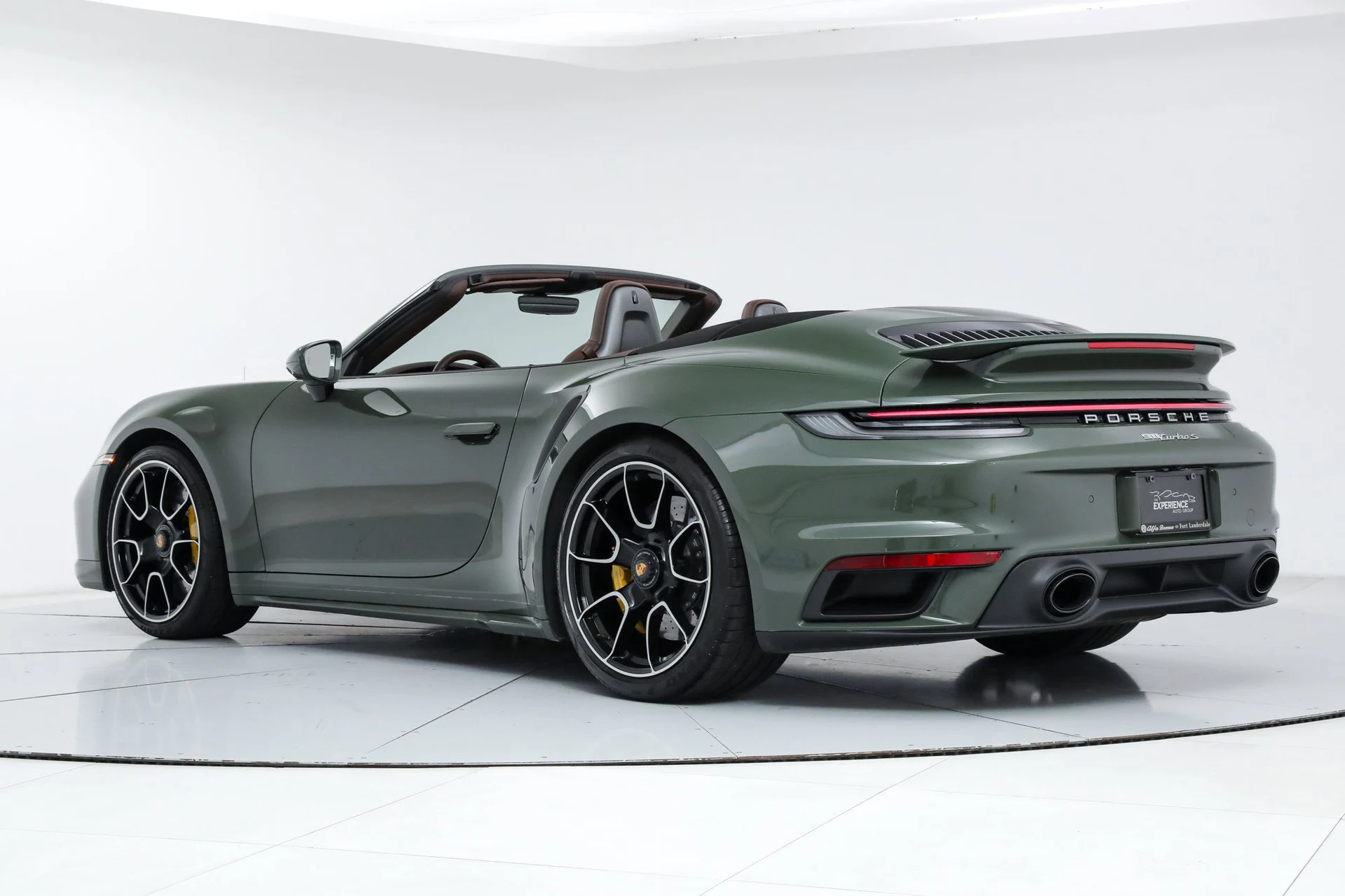 mph002_2410476952_b2504fcf7969959582190248fa141d20_f42fd2a3e9