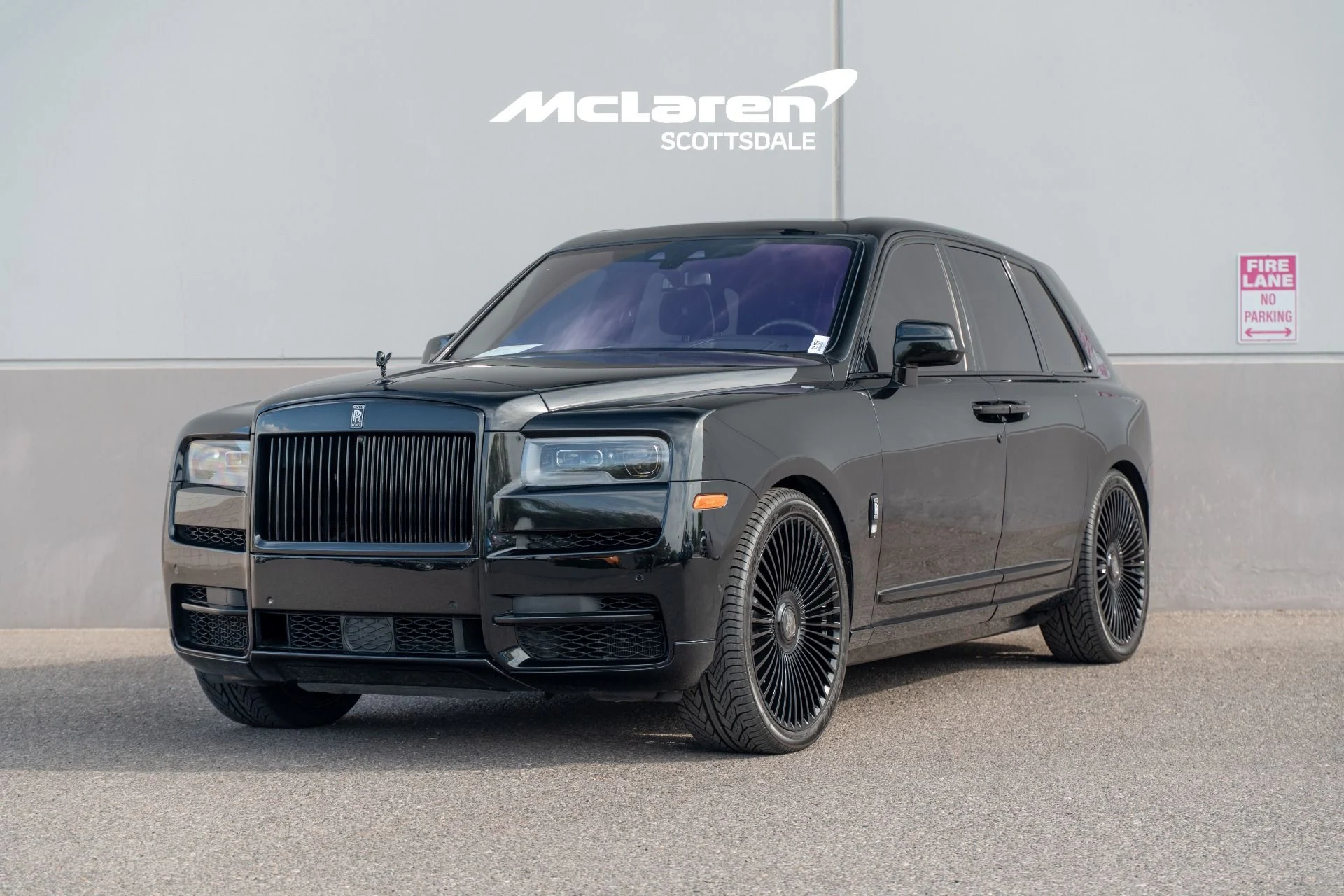 mph002_2424160915_Used_2022_Rolls_Royce_CULLINAN_1786996059_05a48b8d58