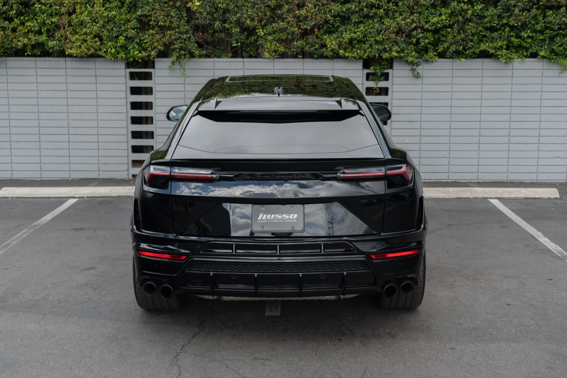 mph002_2424605359_Used_2024_Lamborghini_Urus_S_1757442368_6edc8c65e5