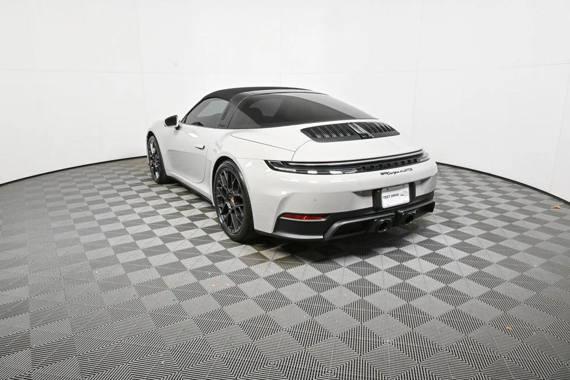 mph002_2426785893_T_Rhrkba_KMBR_Gs_X_Fu_E5r_P_Zyq_Vsm8_ecebcd08b3