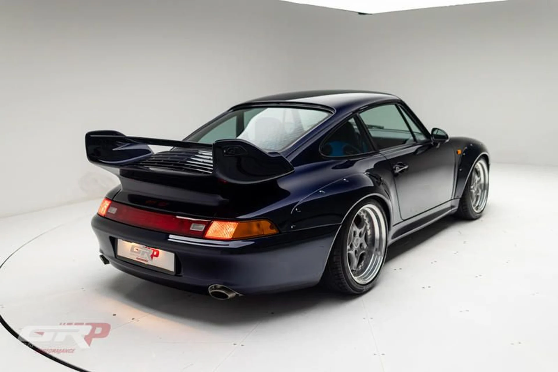 mph002_2440157034_CDD_8815_C_800_C_441_C_84_F6_2_B8_F102_F35_A0_a1415a5a47