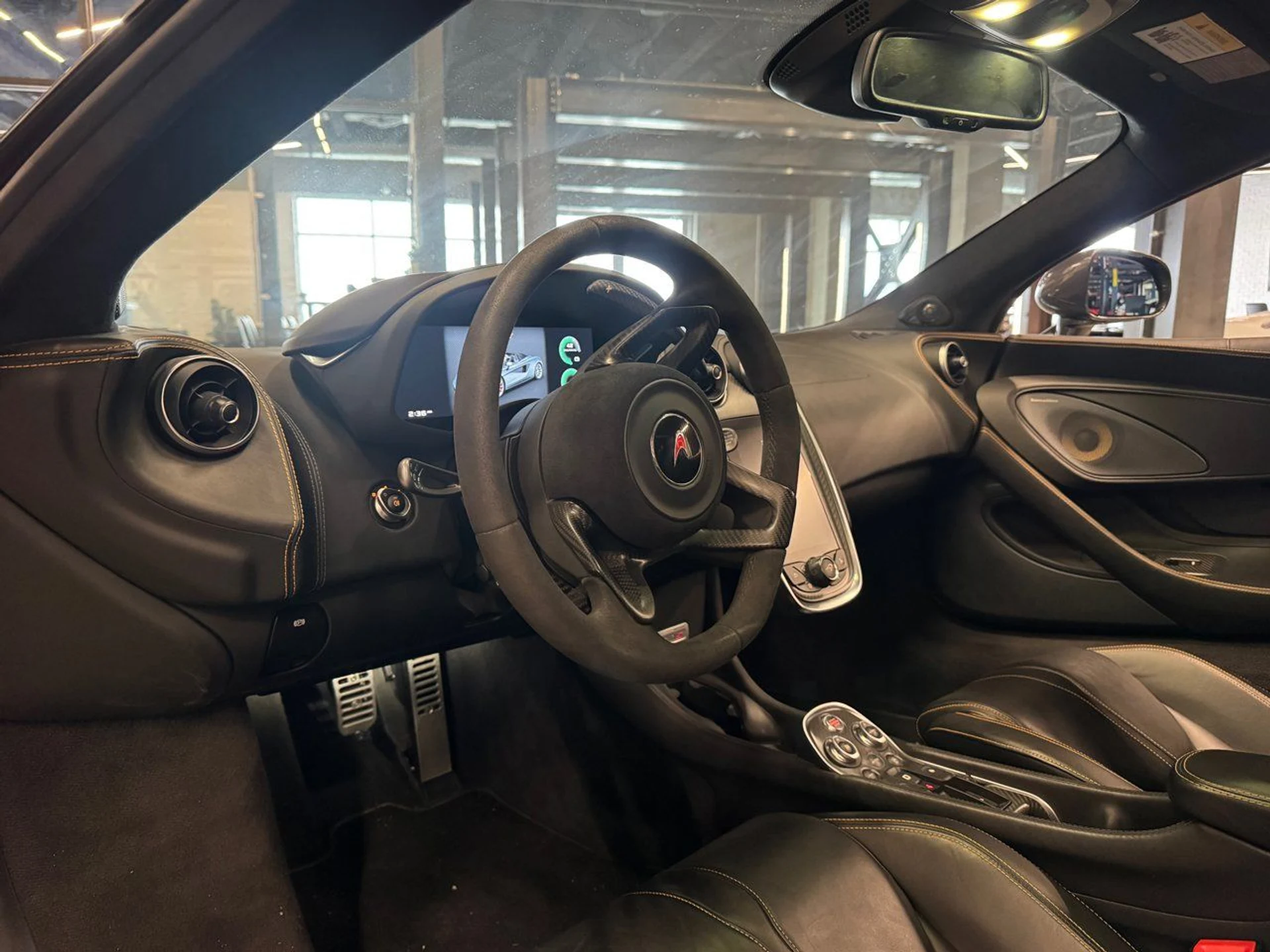 mph002_2445445680_mclaren_570s_2018_8ab9567625