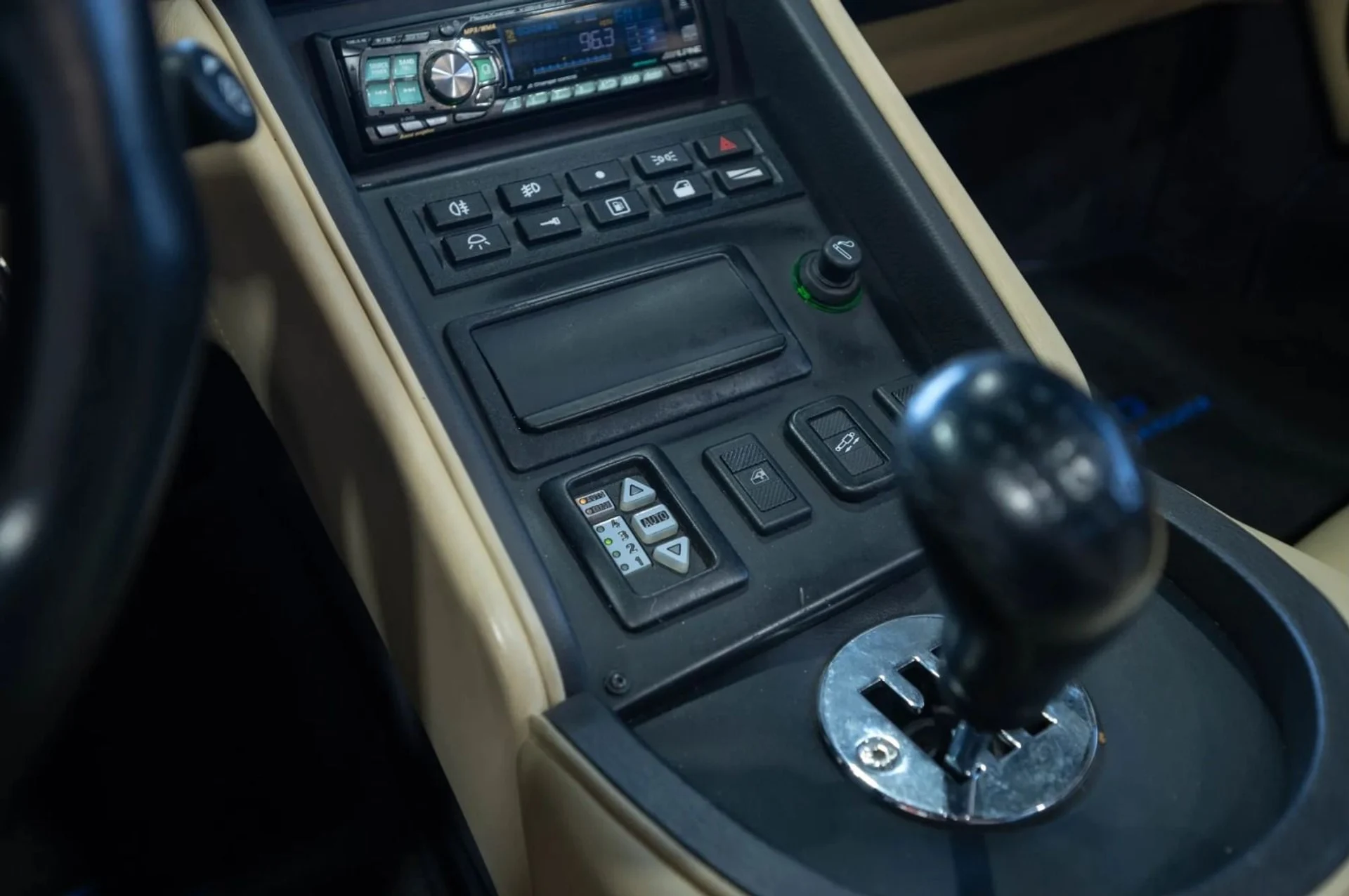 mph002_2447123928_13208_p3_l_a85f197ef5