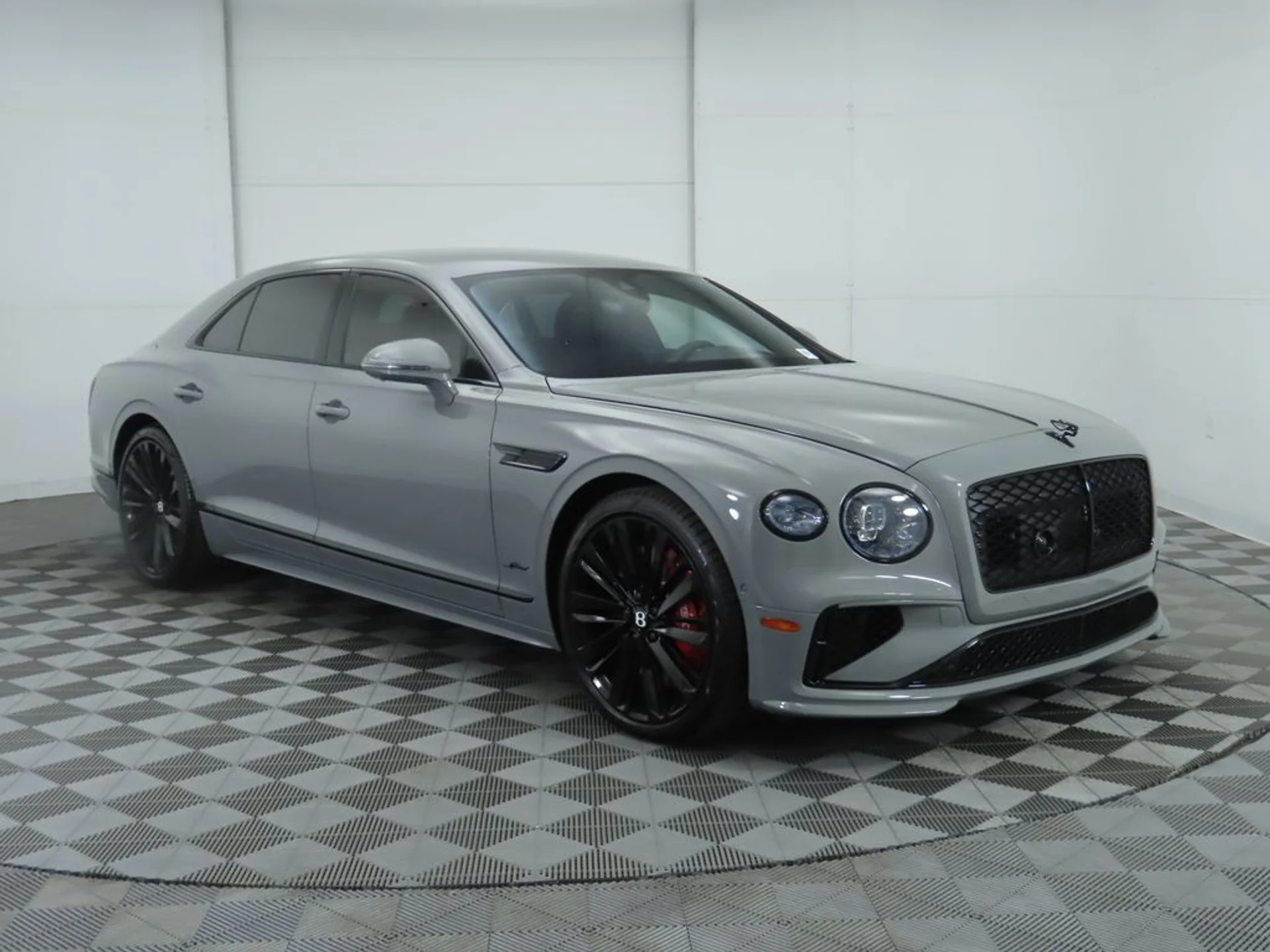 mph002_2456818296_new_2025_bentley_flying_spur_speedsedan_8119_22891449_3_1024_f096d96658