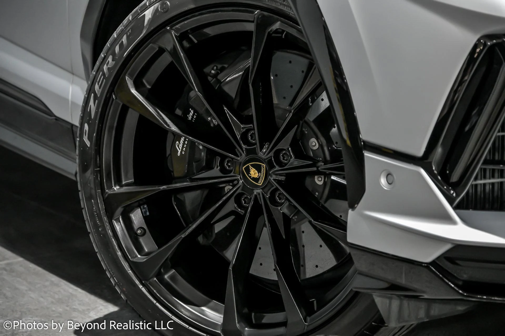 mph002_2458503645_Used_2023_Lamborghini_Urus_S_1766137467_aa6bd3e76b