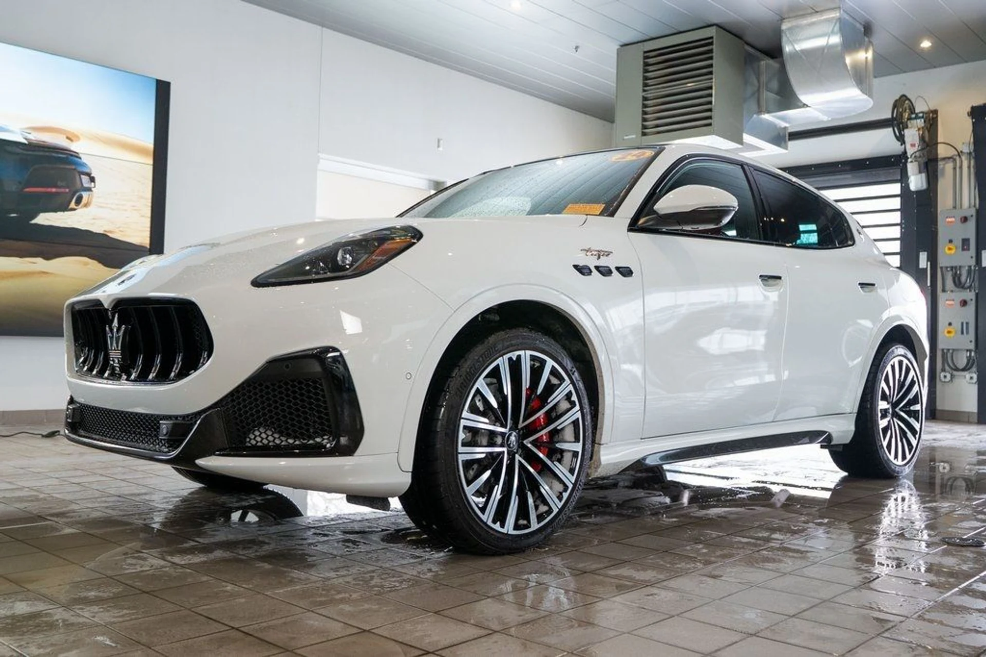 mph002_2459194643_83c495835c932a505863579680d45008_eee769b6b3