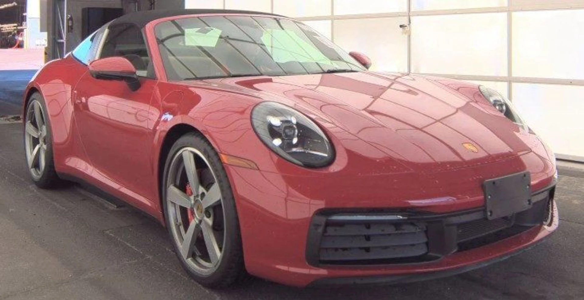 mph002_2465098721_790a723e8a9385f23f2e935c51638d65x_068f22c7b4