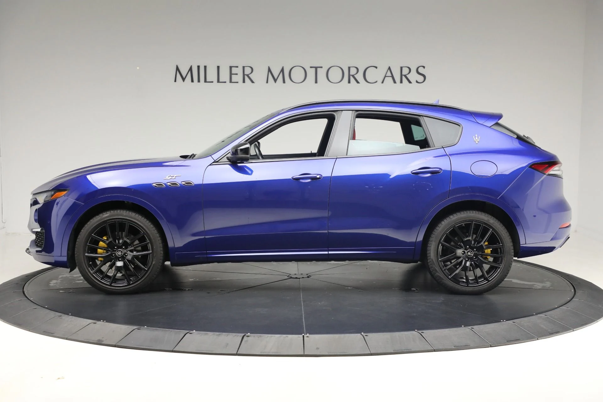 mph002_2468086980_Used_2022_Maserati_Levante_GT_1763842110_56b5ba0ed4