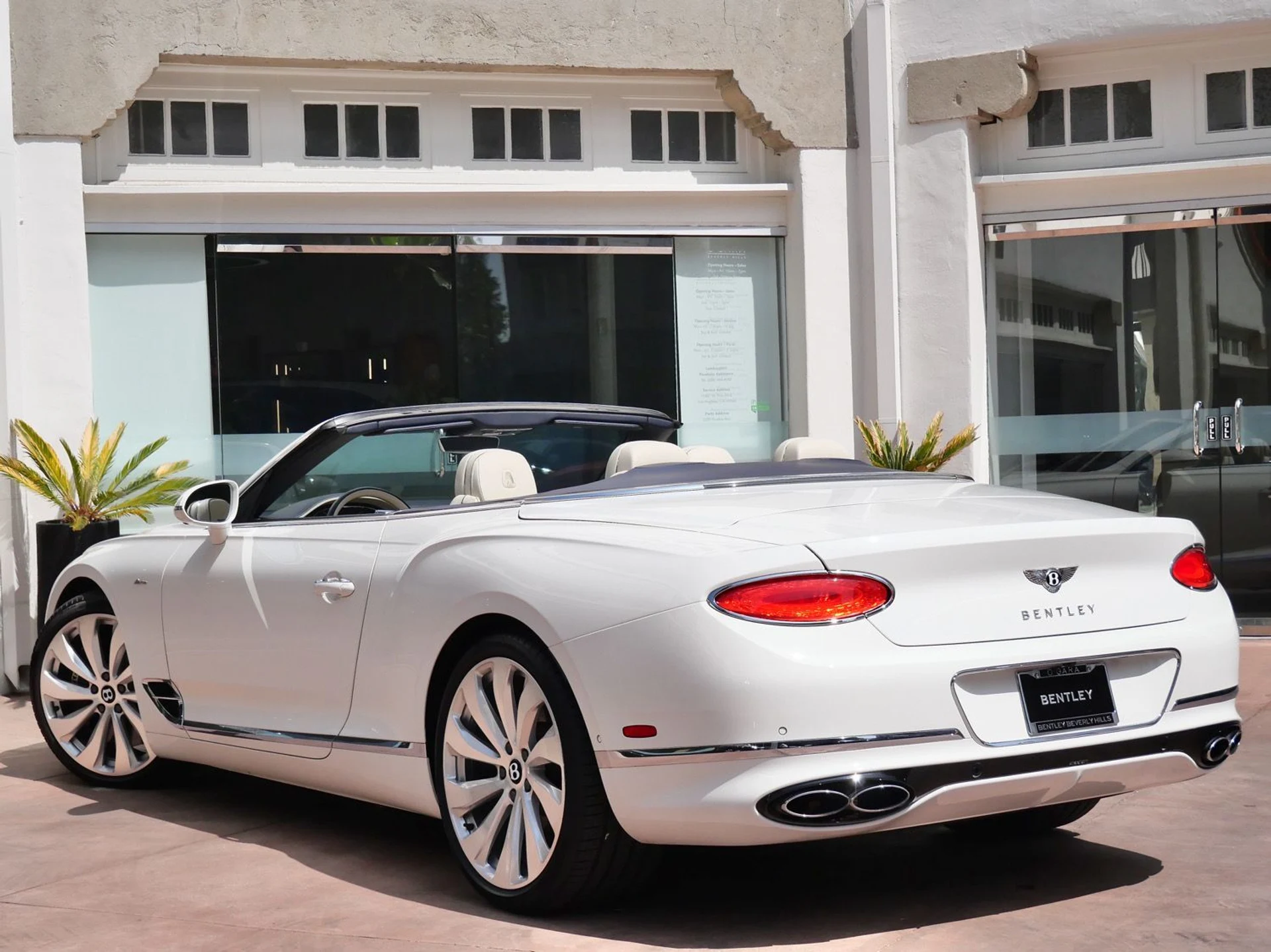 mph002_2469500031_8cbfe724979136f840ad2b2002c798f1x_e50ca816bd