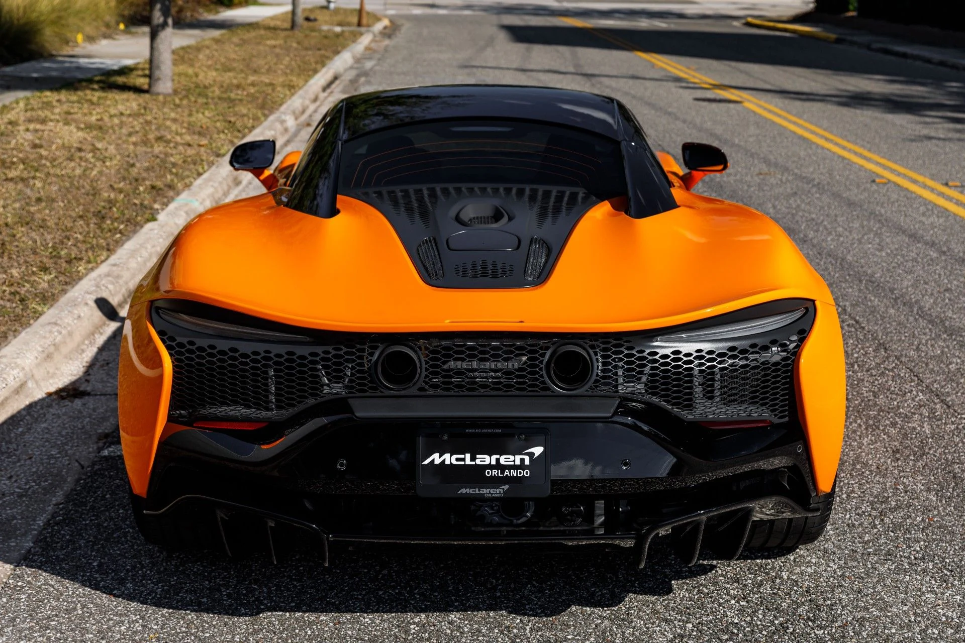 mph002_2470355601_653_p3_l_412cc9a9b1