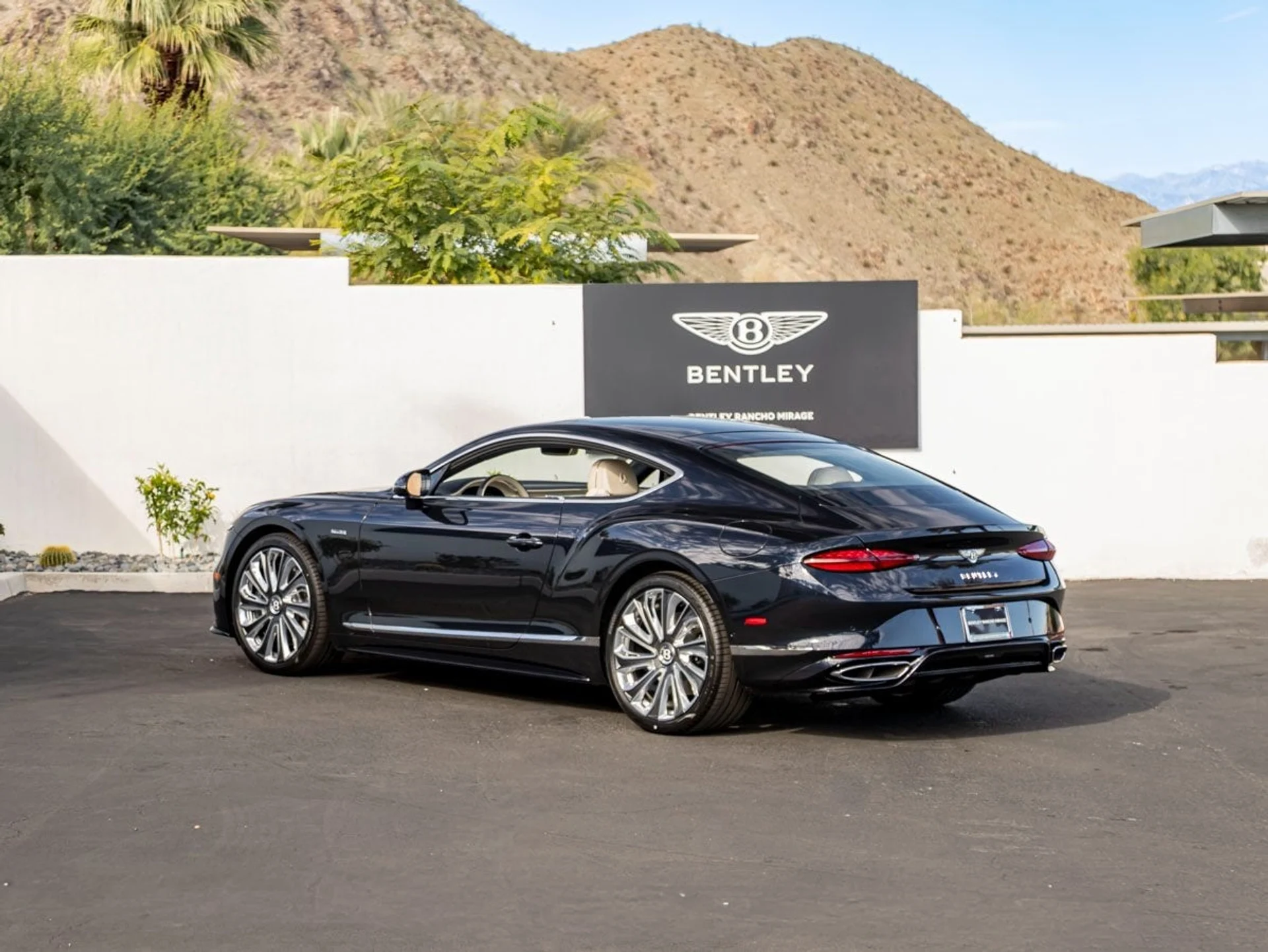 mph002_2475604471_3_11c3060cee