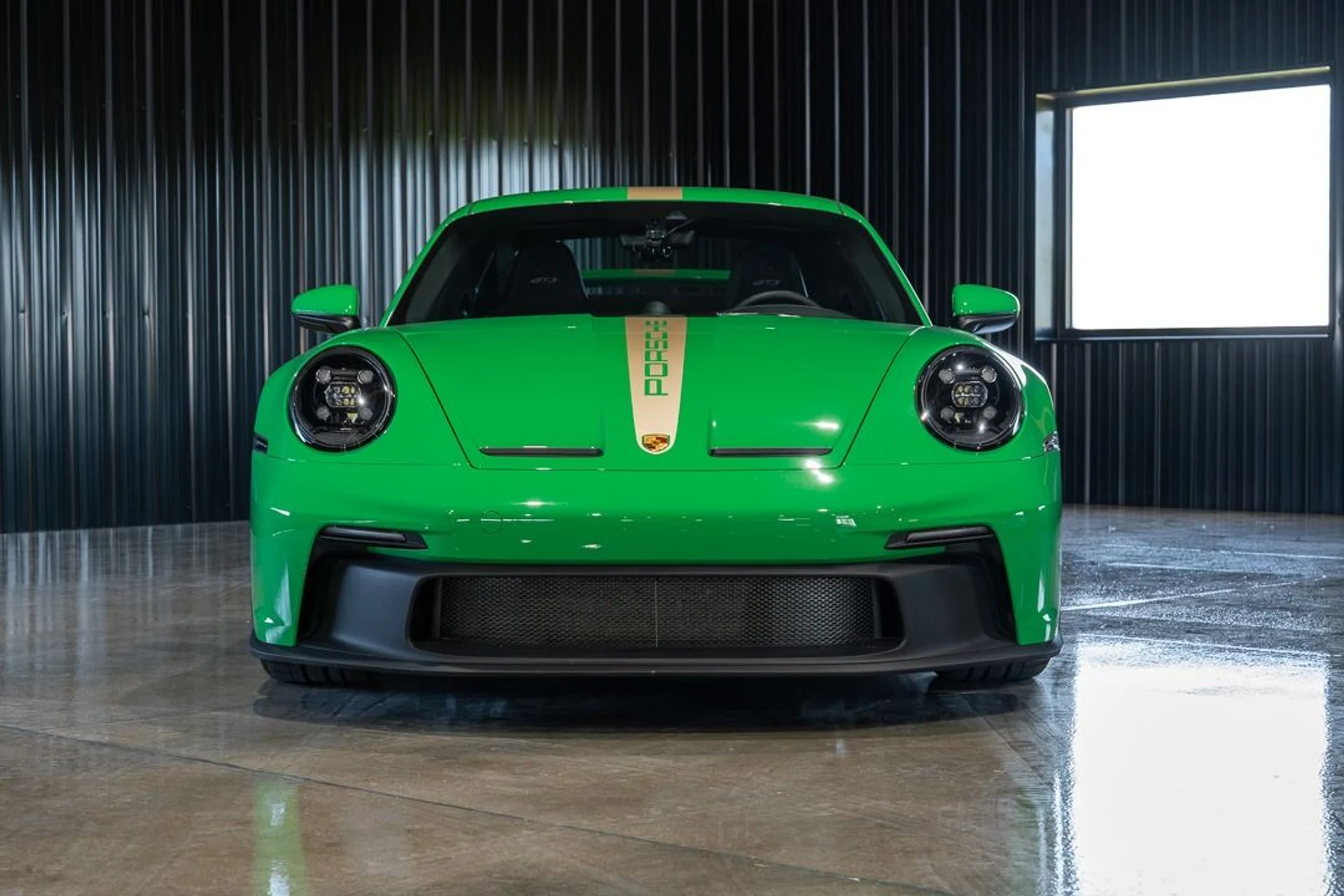 mph002_2476568805_13653_p3_l_ef50a66ba2