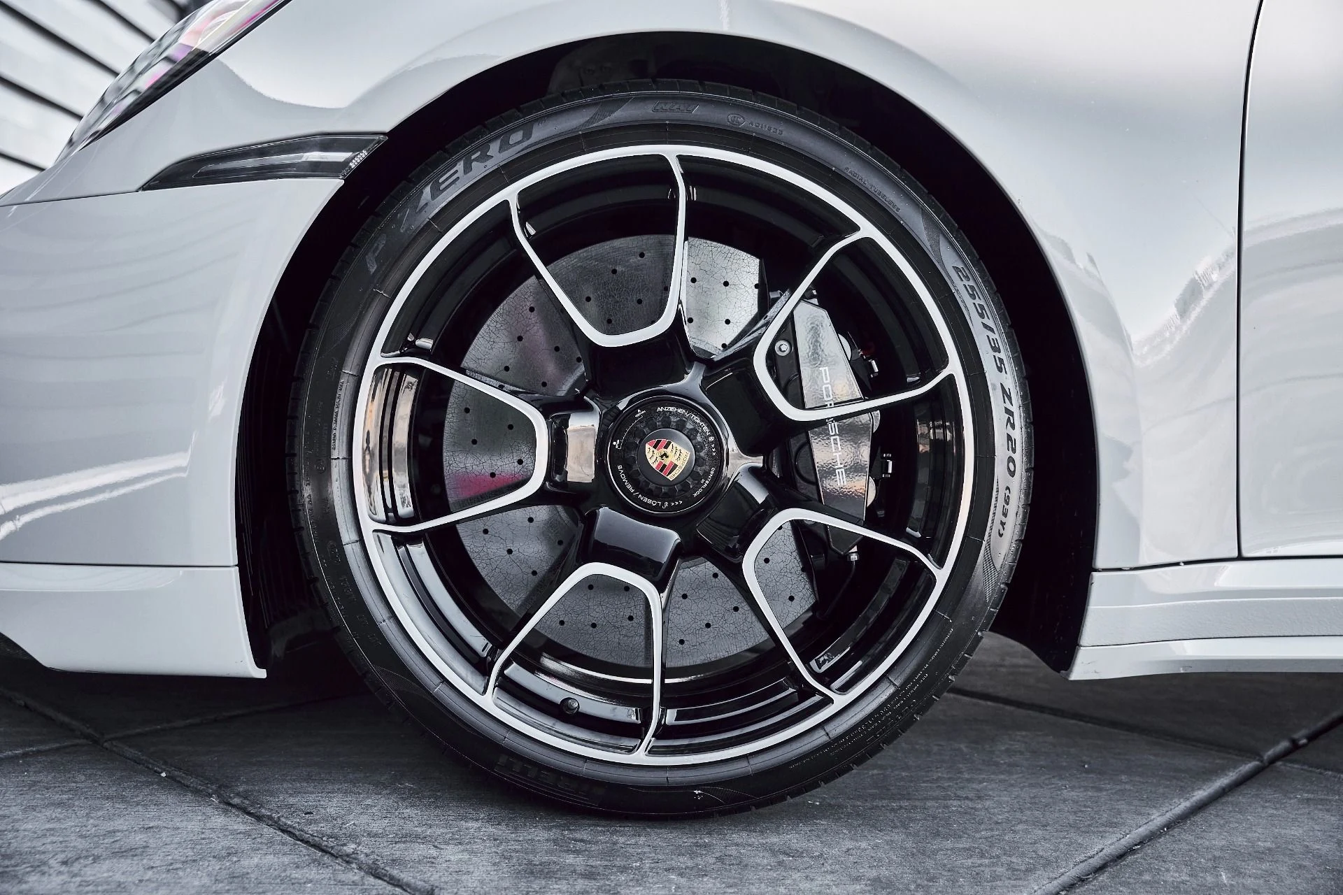 mph002_2480851388_Used_2021_Porsche_911_Turbo_S_1780422439_45235499e9