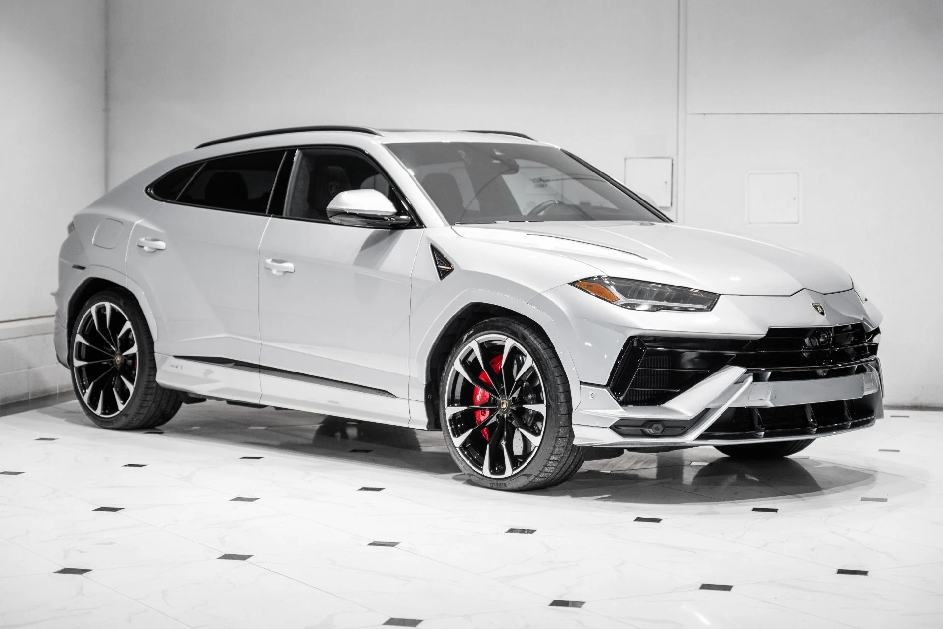 mph002_248934796_Used_2024_Lamborghini_Urus_S_1773253440_e15155383d