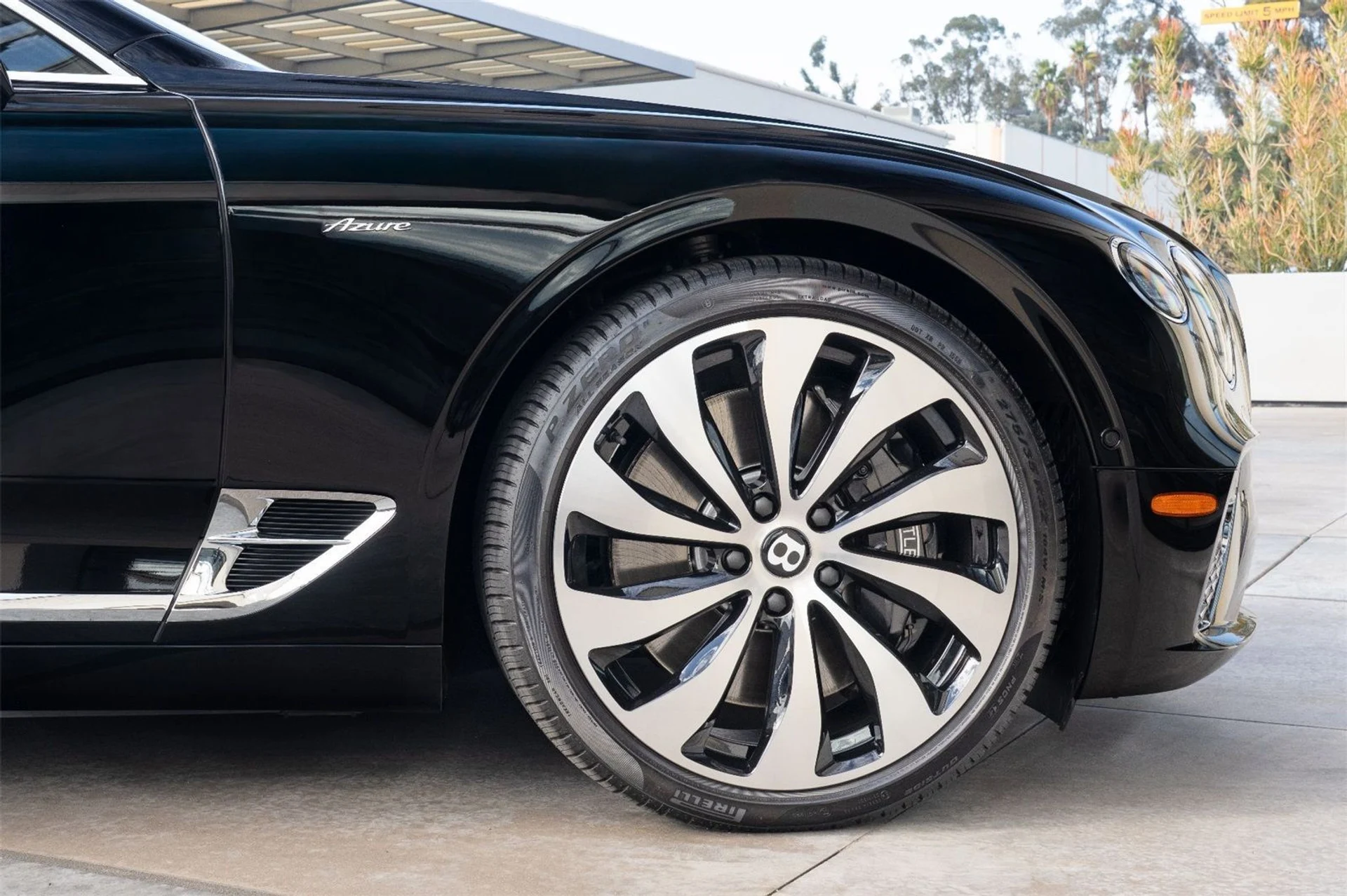 mph002_2489663116_cedd4cb0d4d4d7d55790b4859dc9c1d6_014265bd5f