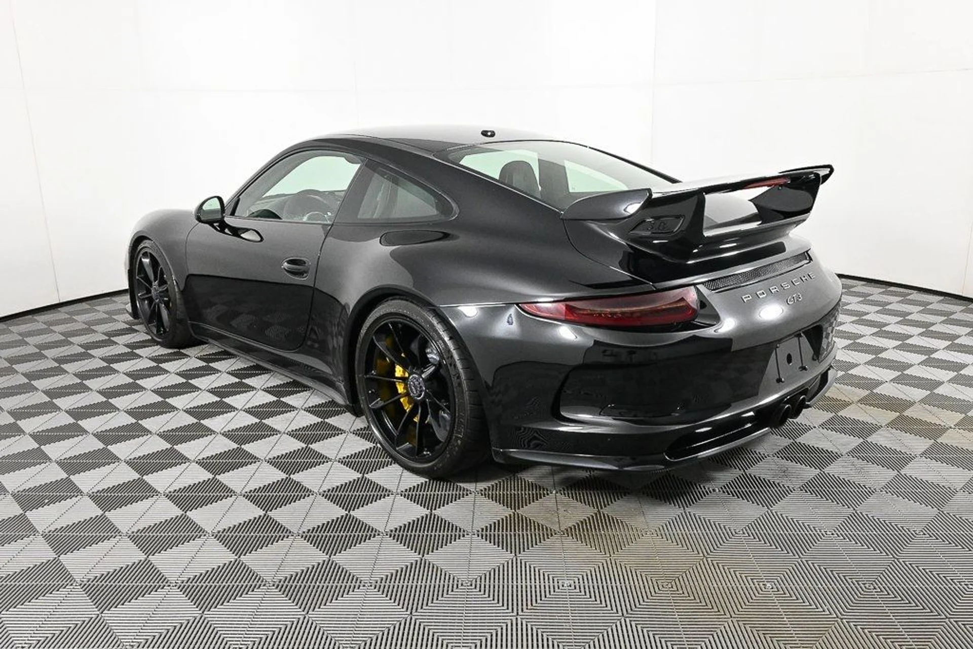 mph002_2496515209_2481e52368e69f1daeff1d2d9a00e76c_6432dabeef