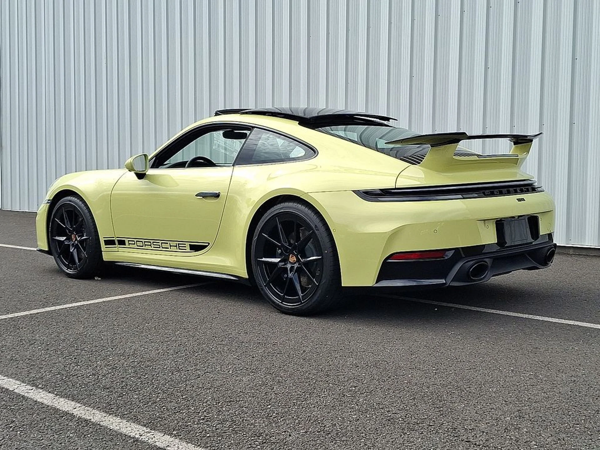 mph002_2498304377_e570b33b751b759d3ef88ba7885bd7b6x_f6a43ec68b