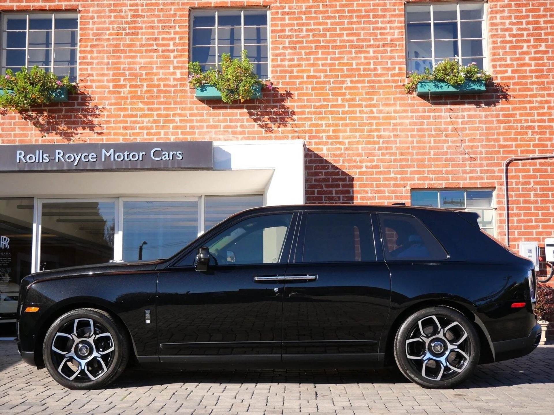 mph002_2501386883_a5069dfc22016269aee97f3c44abd92cx_d122168ea8