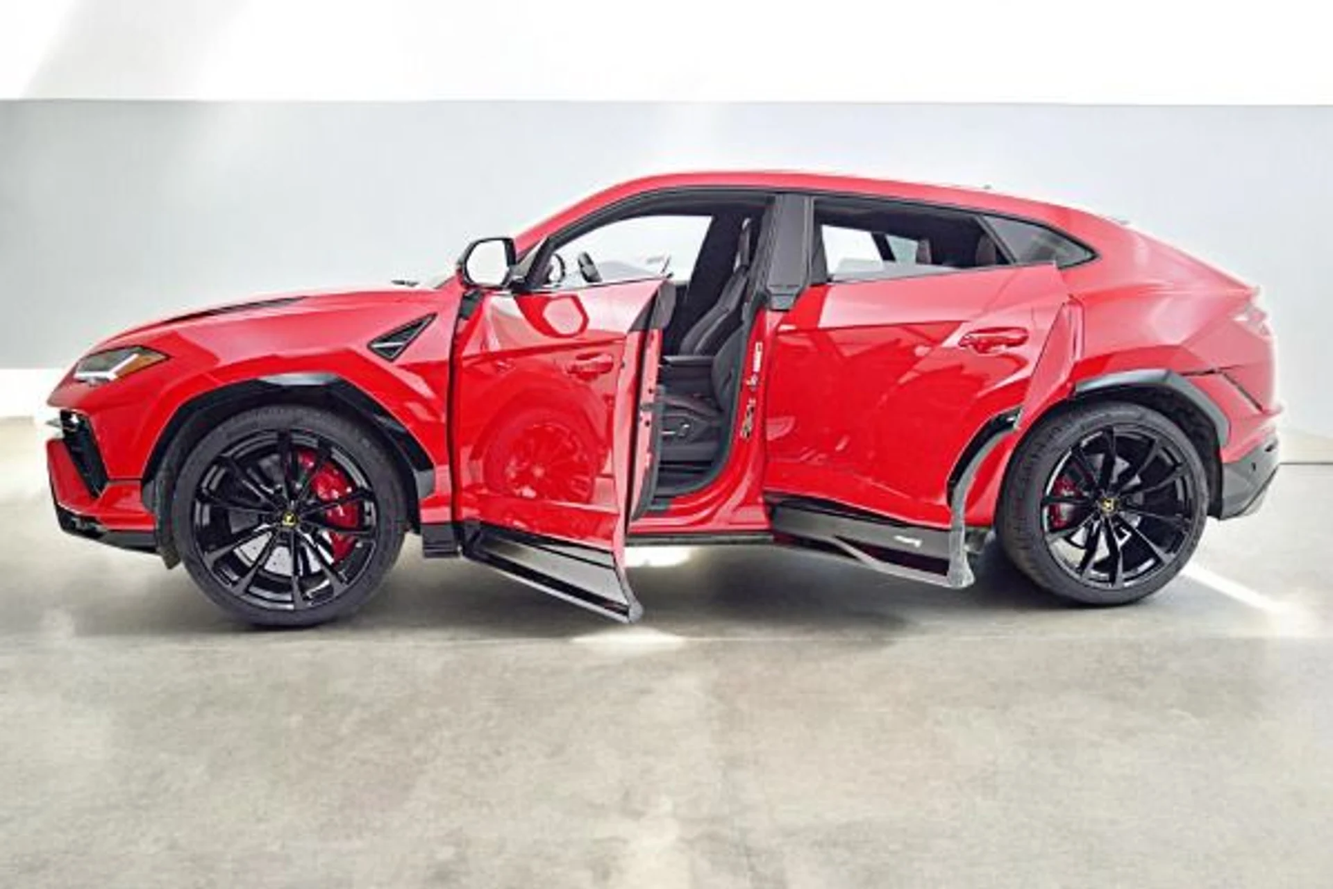 mph002_250343026_Used_2023_Lamborghini_Urus_SSELEZIONE_PRE_OWNED_CERTIFIED_61ce080089