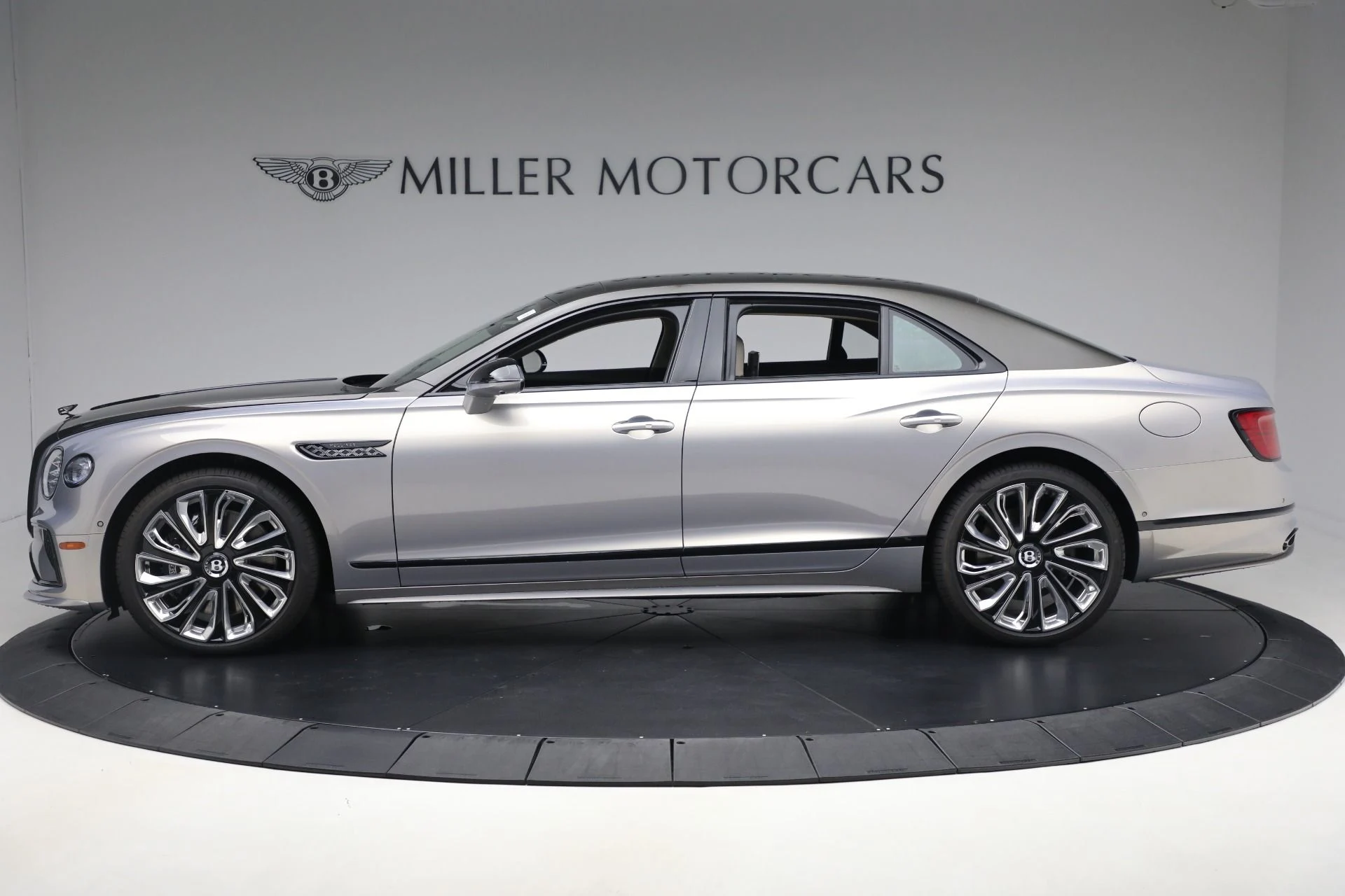 mph002_2507990398_New_2025_Bentley_Flying_Spur_Mulliner_e058ae9e98