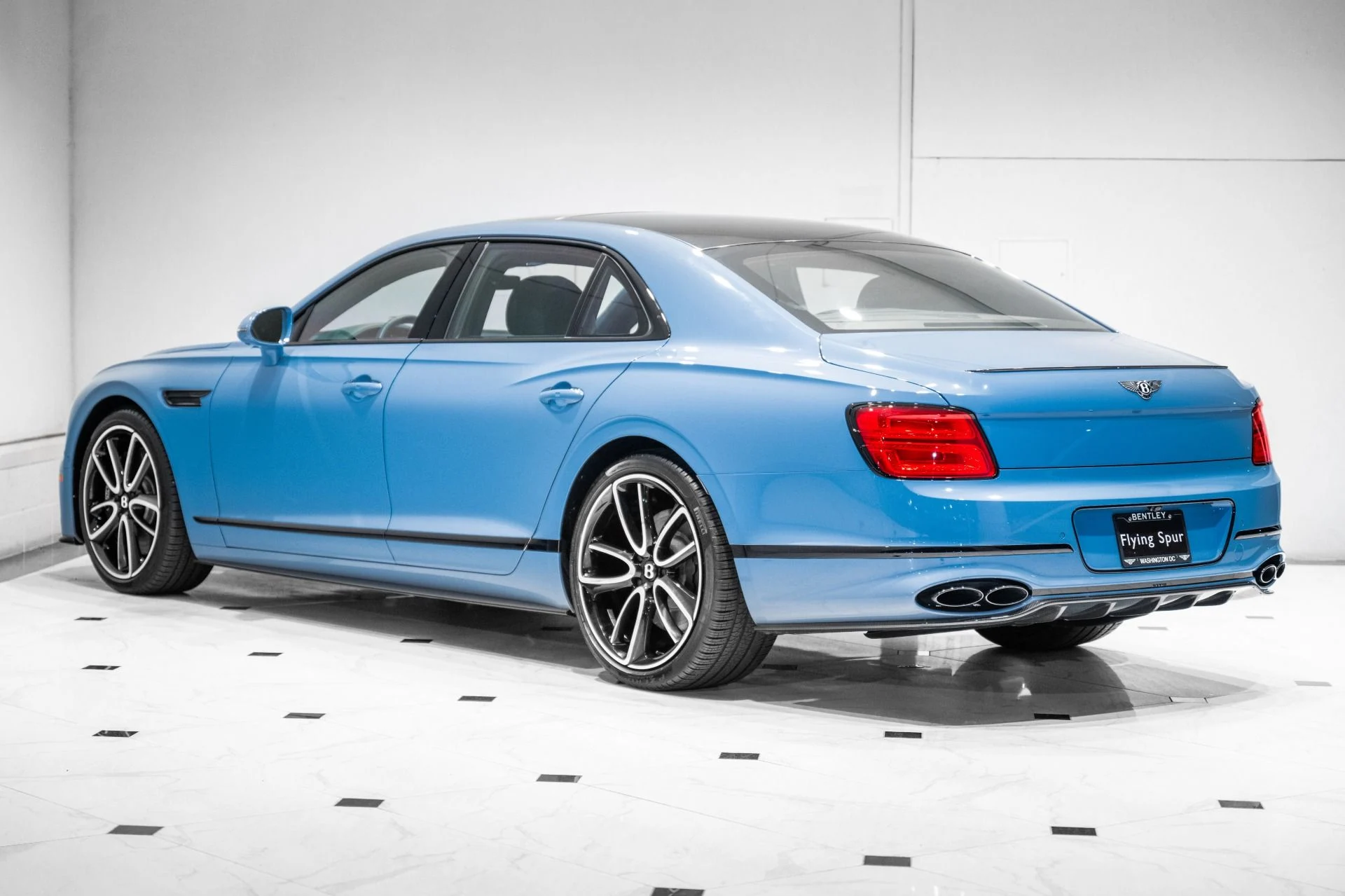mph002_2521283884_Used_2024_Bentley_Flying_Spur_Edition_8_1777999219_a7c3034d07