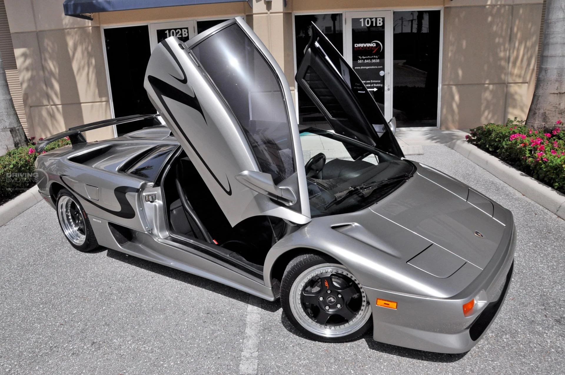 mph002_2522212591_192_p3_l_ba91ab2ccc