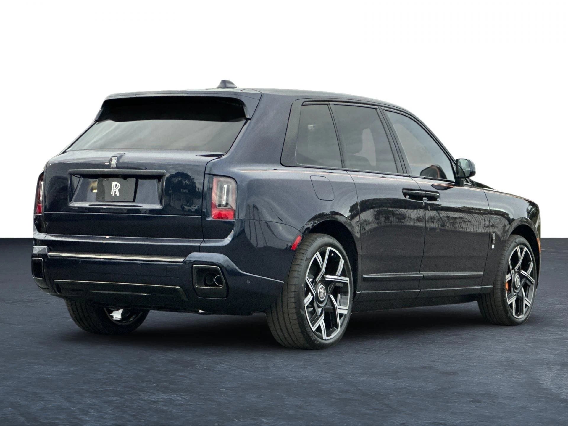 mph002_2524762399_New_2026_Rolls_Royce_Cullinan_Black_Badge_1767193819_38b0968784