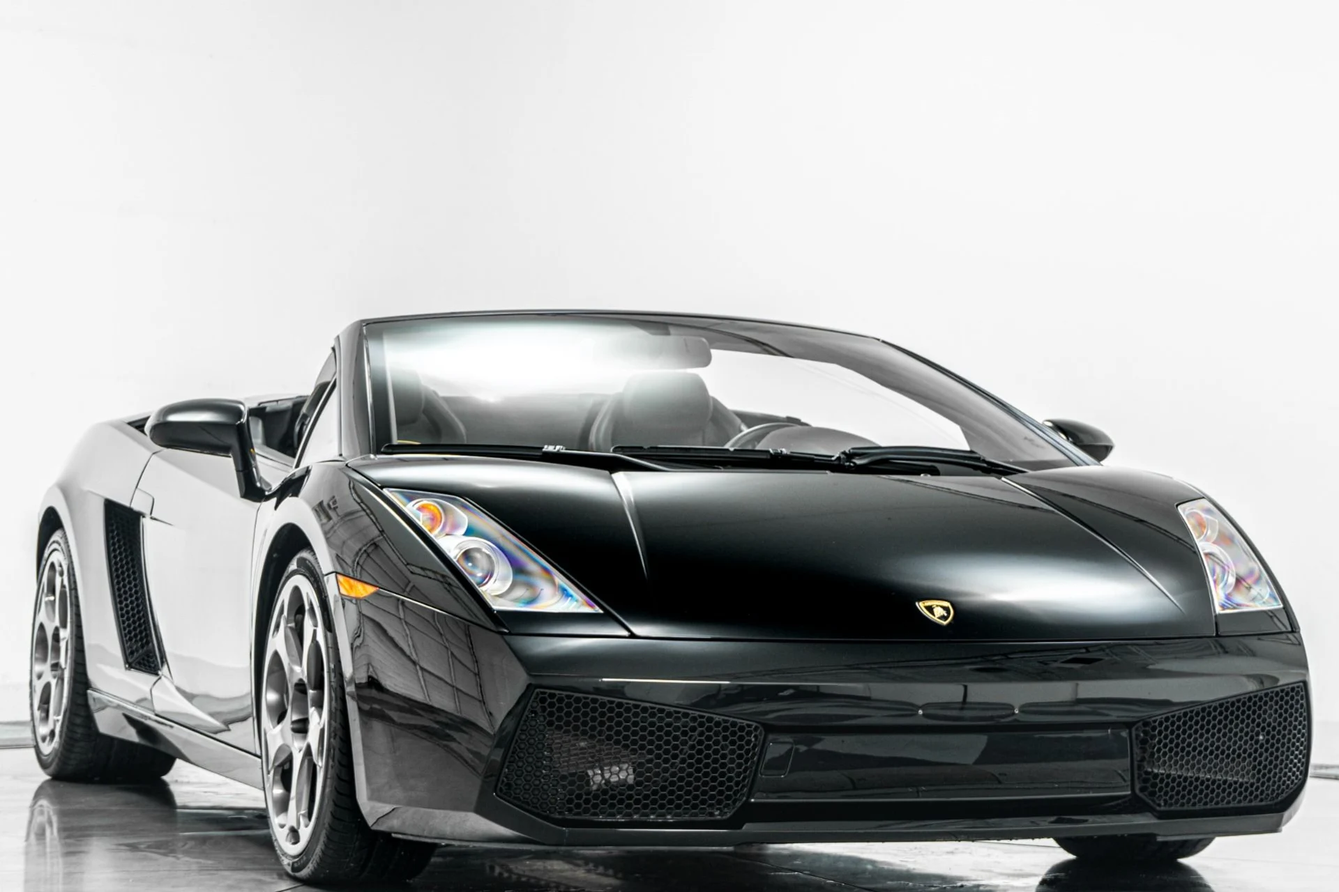 mph002_2531104889_Used_2008_Lamborghini_Gallardo_Spyder_Low_Miles_Black_on_Black_1781882524_e5ce787d47