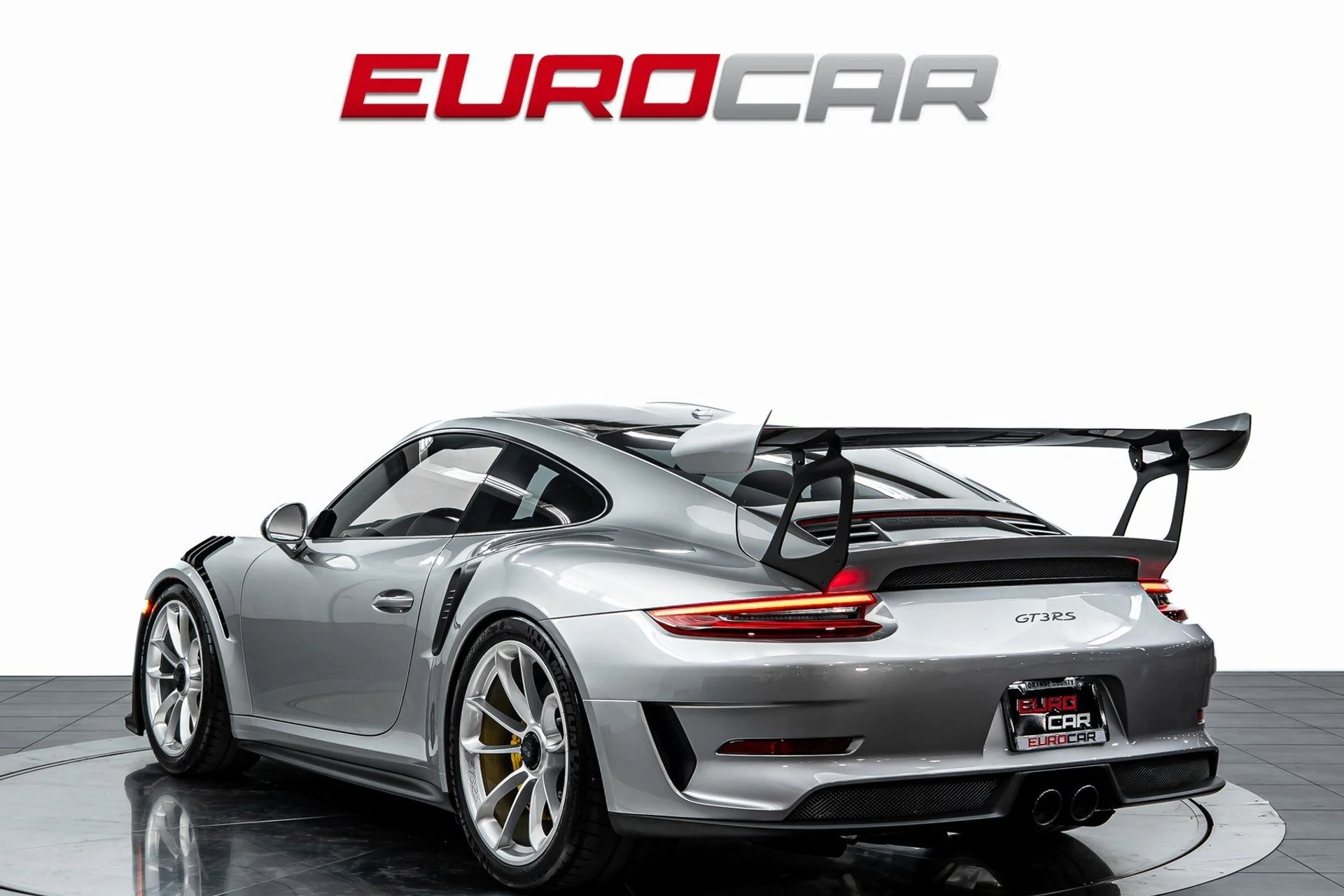 mph002_2535751570_image_3_7249bb7ba7