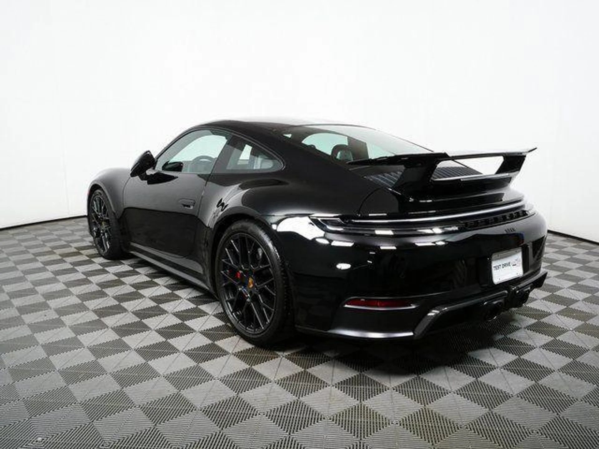 mph002_2538402100_NUP_6_Kf_DXO_350_UUU_4_P0_JF_A9_PQY_bc835be376