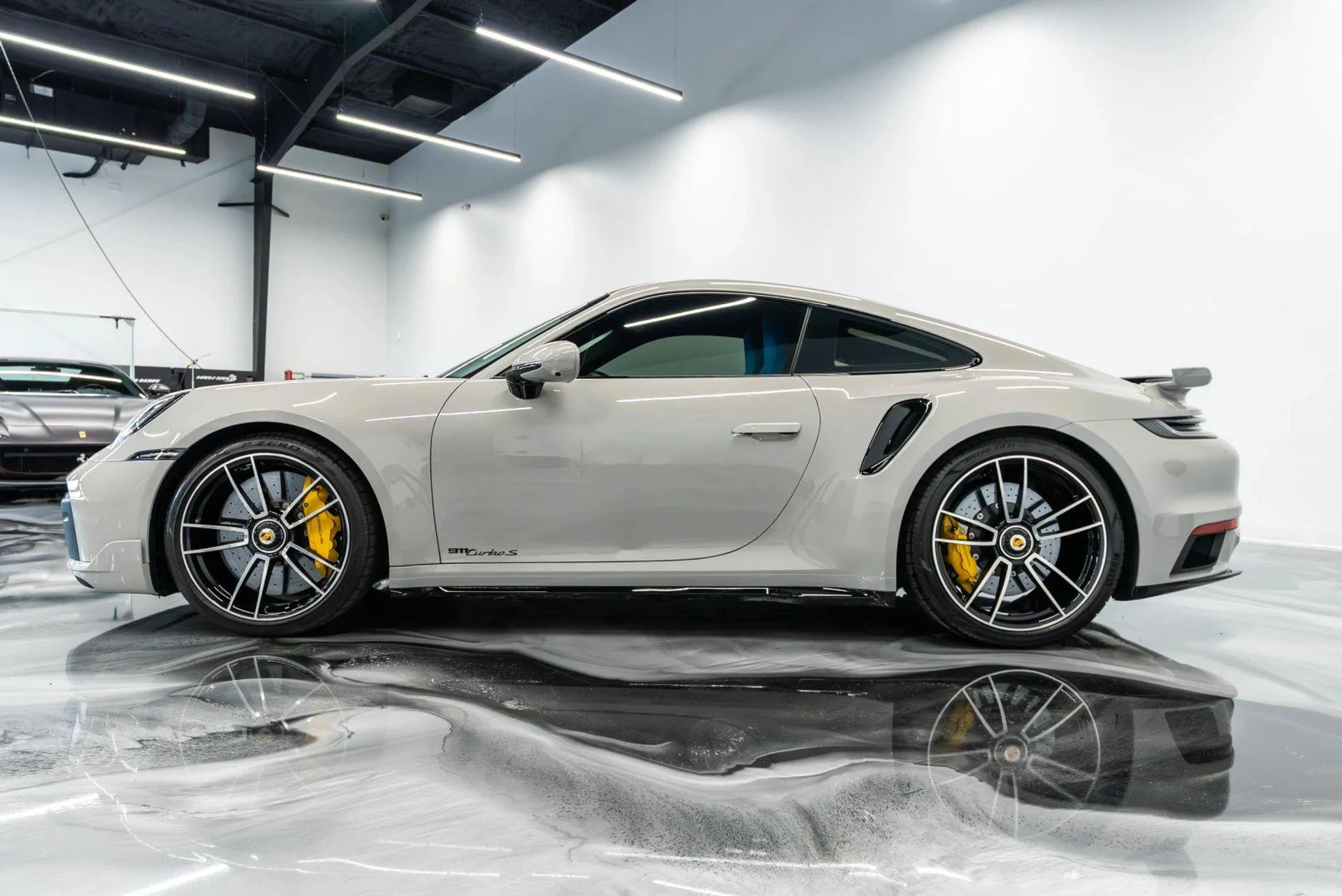 mph002_2549514766_Used_2024_Porsche_911_Turbo_S_Coupe_2_D_1781598391_60769d4ee6