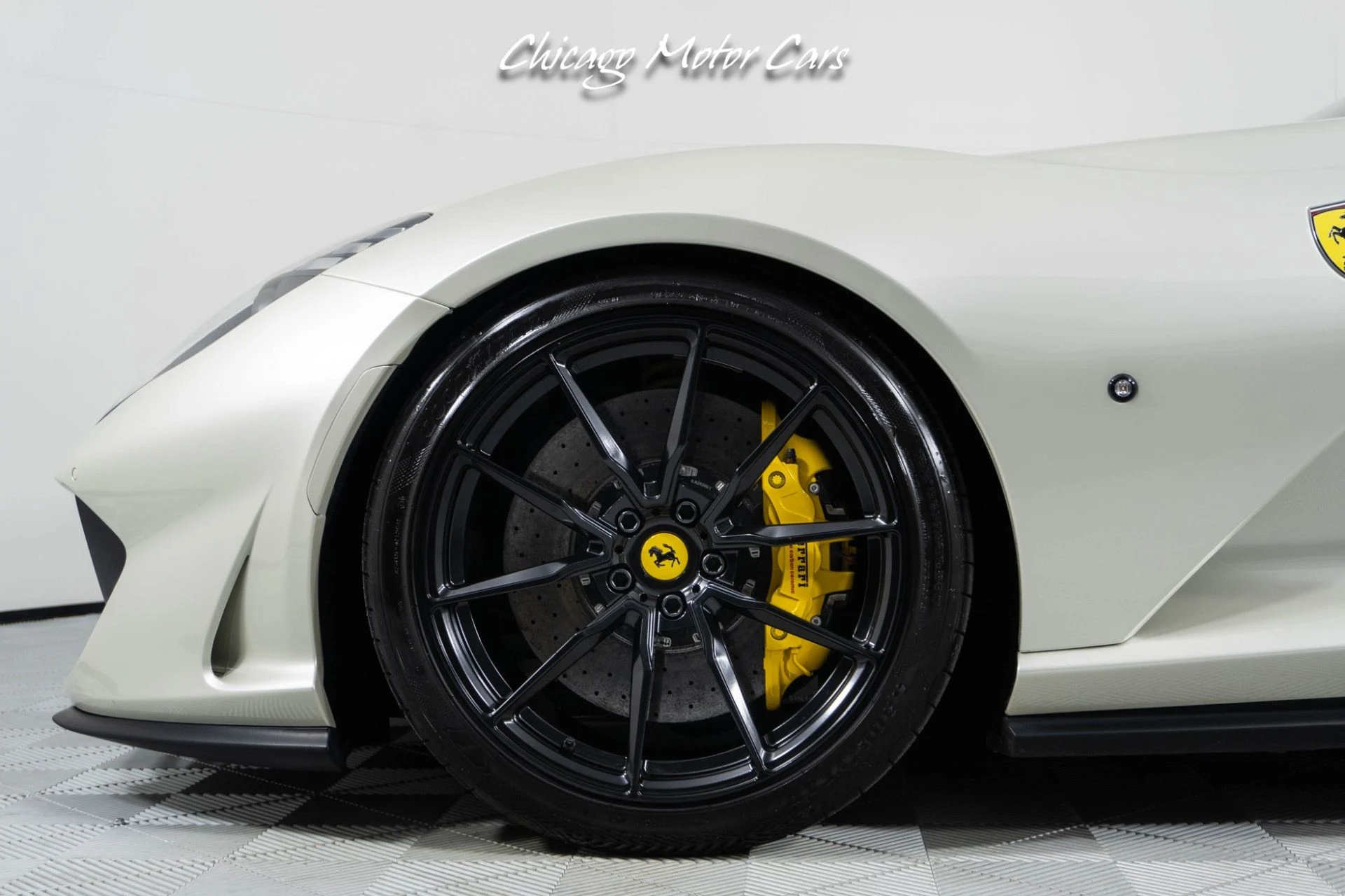 mph002_2553765282_11270_p3_l_5dec5d5c8e