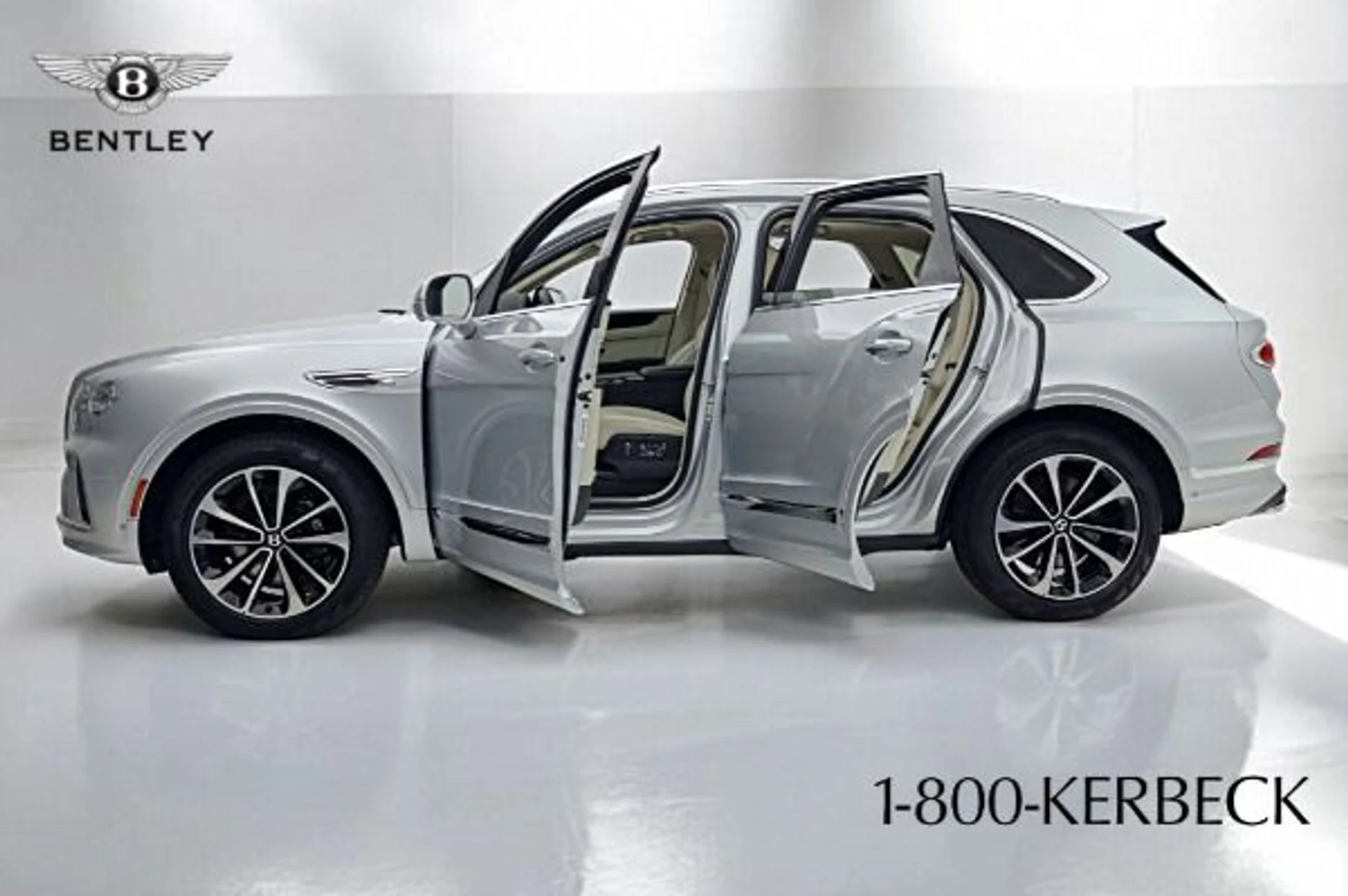 mph002_2561993218_New_2025_Bentley_Bentayga_V8_0b498788e1