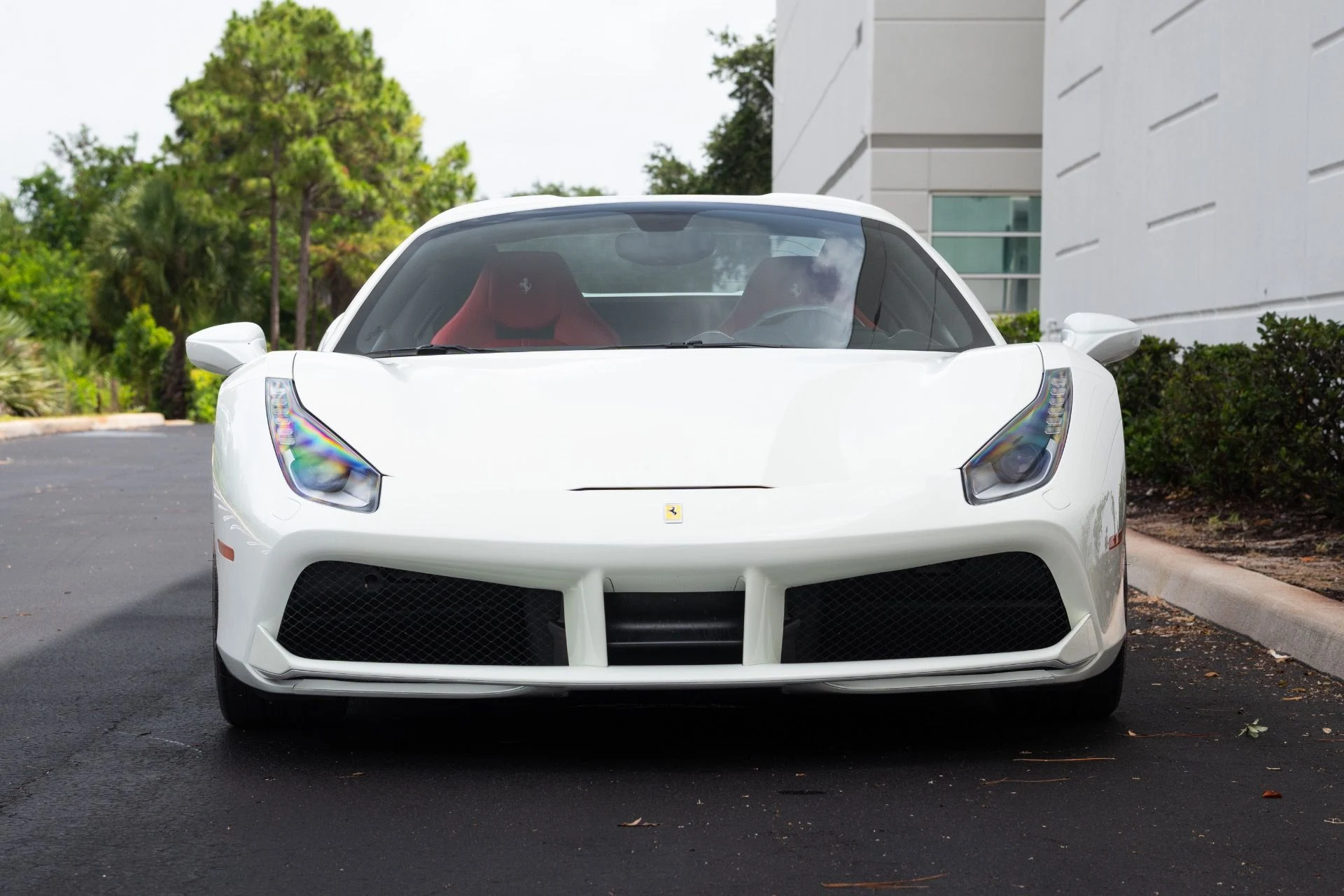 mph002_2563584136_Used_2018_Ferrari_488_Spider_1779900992_6b475cd769