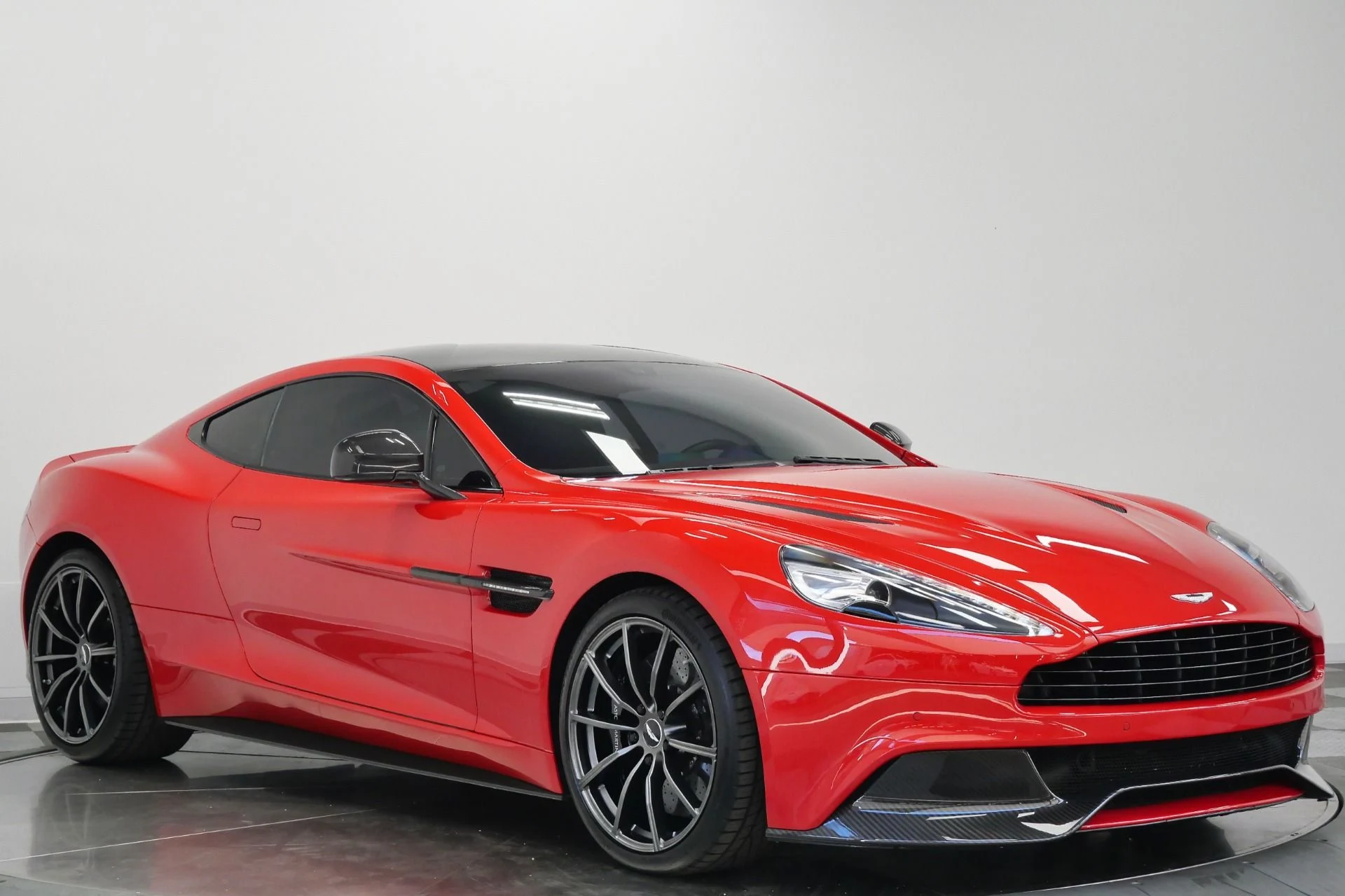 mph002_2564758941_Used_2014_Aston_Martin_Vanquish_AML_Color_V12_Power_Awesome_Sound_1781289634_201218b65d