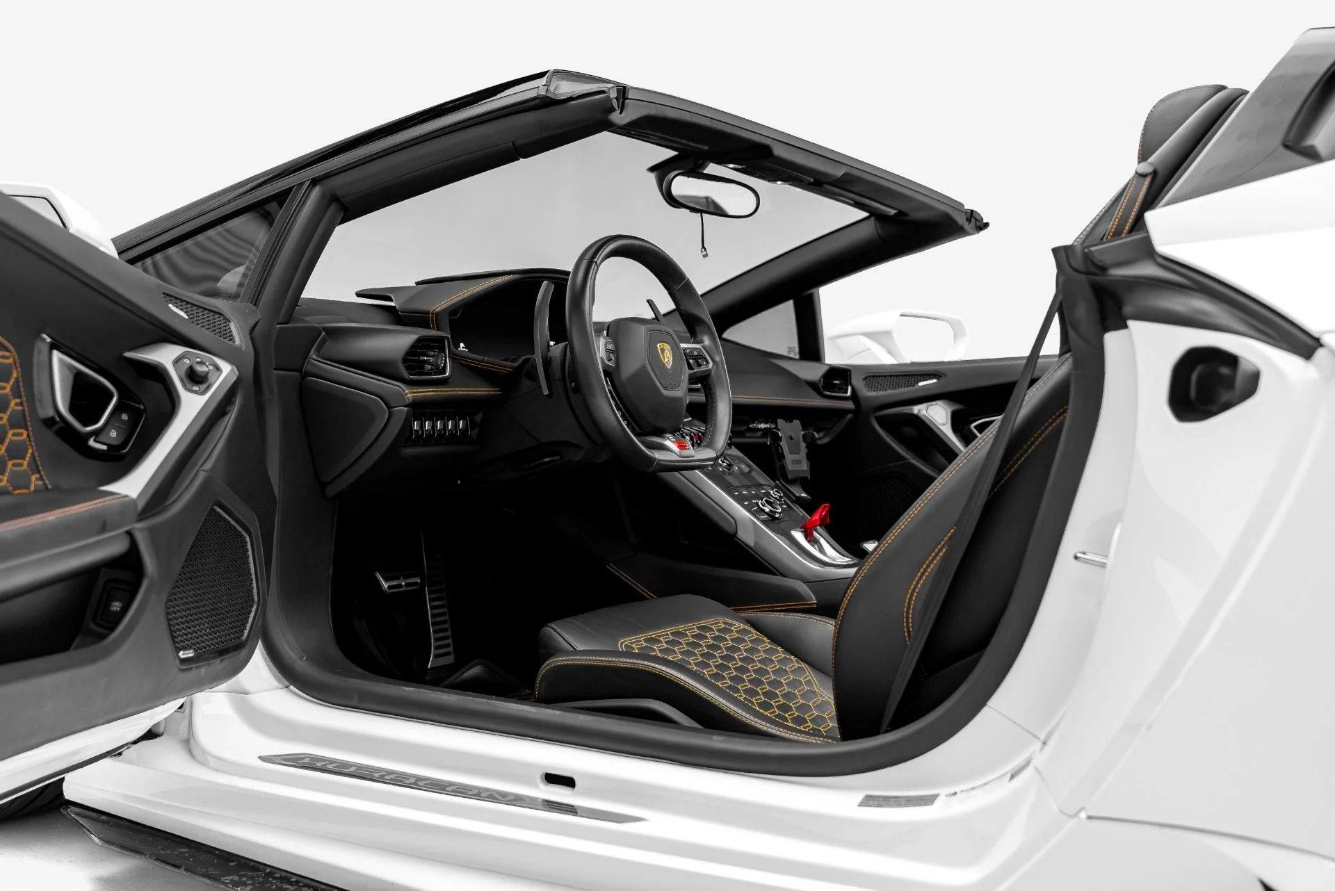 mph002_2573544051_Used_2017_Lamborghini_Huracan_LP_580_2_Spyder_1787204796_4278b1f9d2