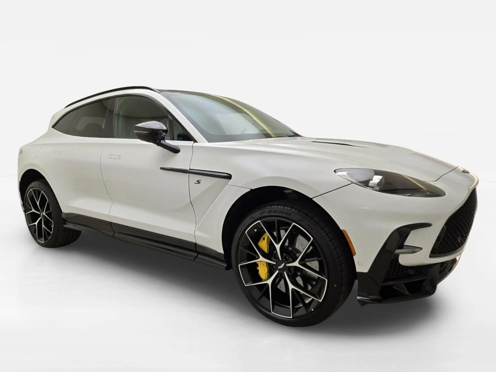 mph002_257480622_New_2026_Aston_Martin_DBX_S_1783747078_2f13362858