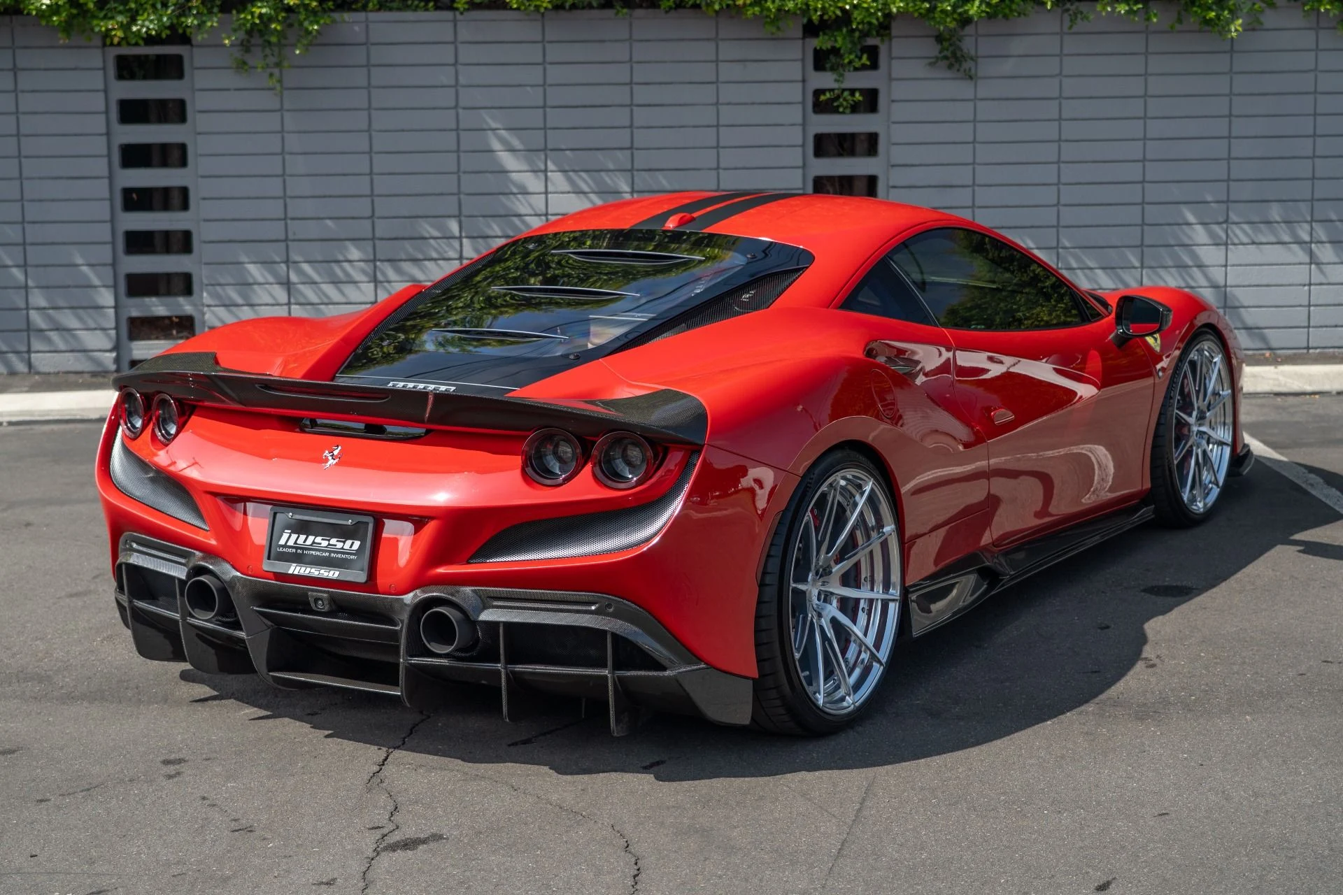 mph002_2587144364_Used_2020_Ferrari_F8_Tributo_1759967569_3bbbe99be9