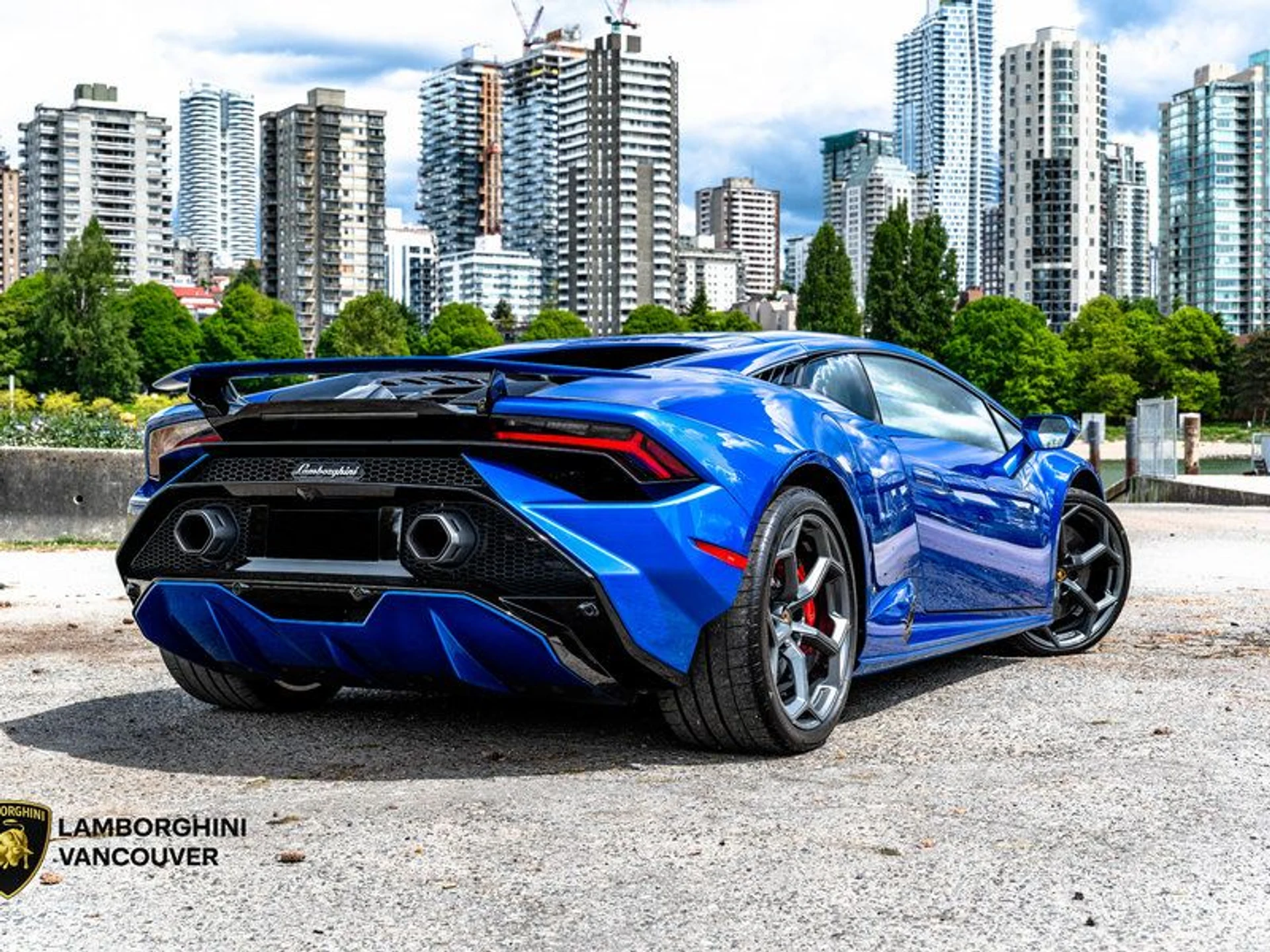 mph002_2599327403_38386460_09100_2023_lamborghini_huracan_003_be0253f6fe