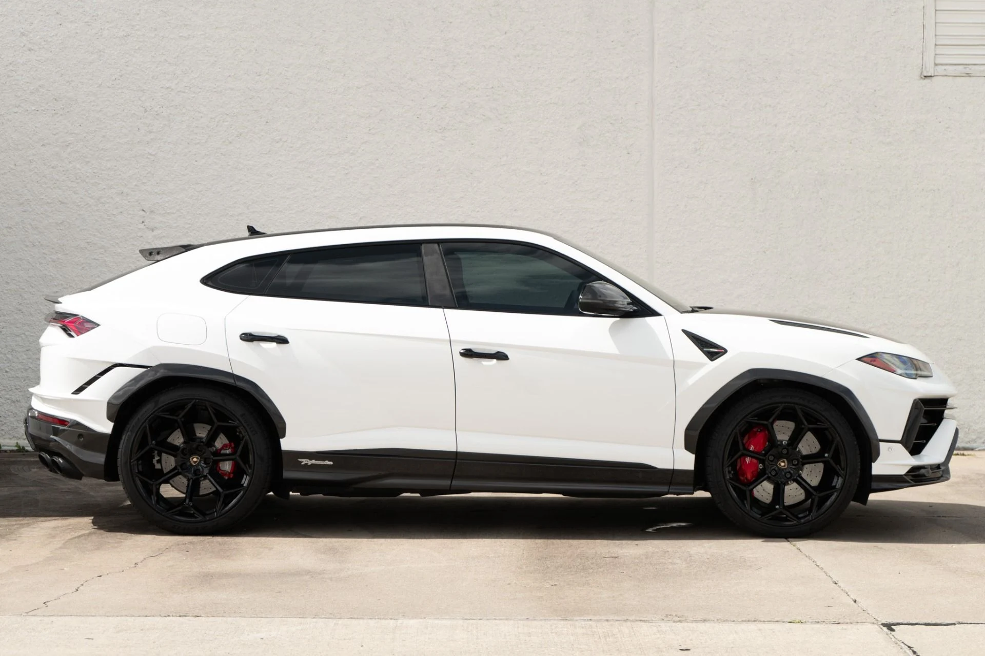 mph002_2599747243_Used_2024_Lamborghini_Urus_Performante_1772145208_5090c91a29