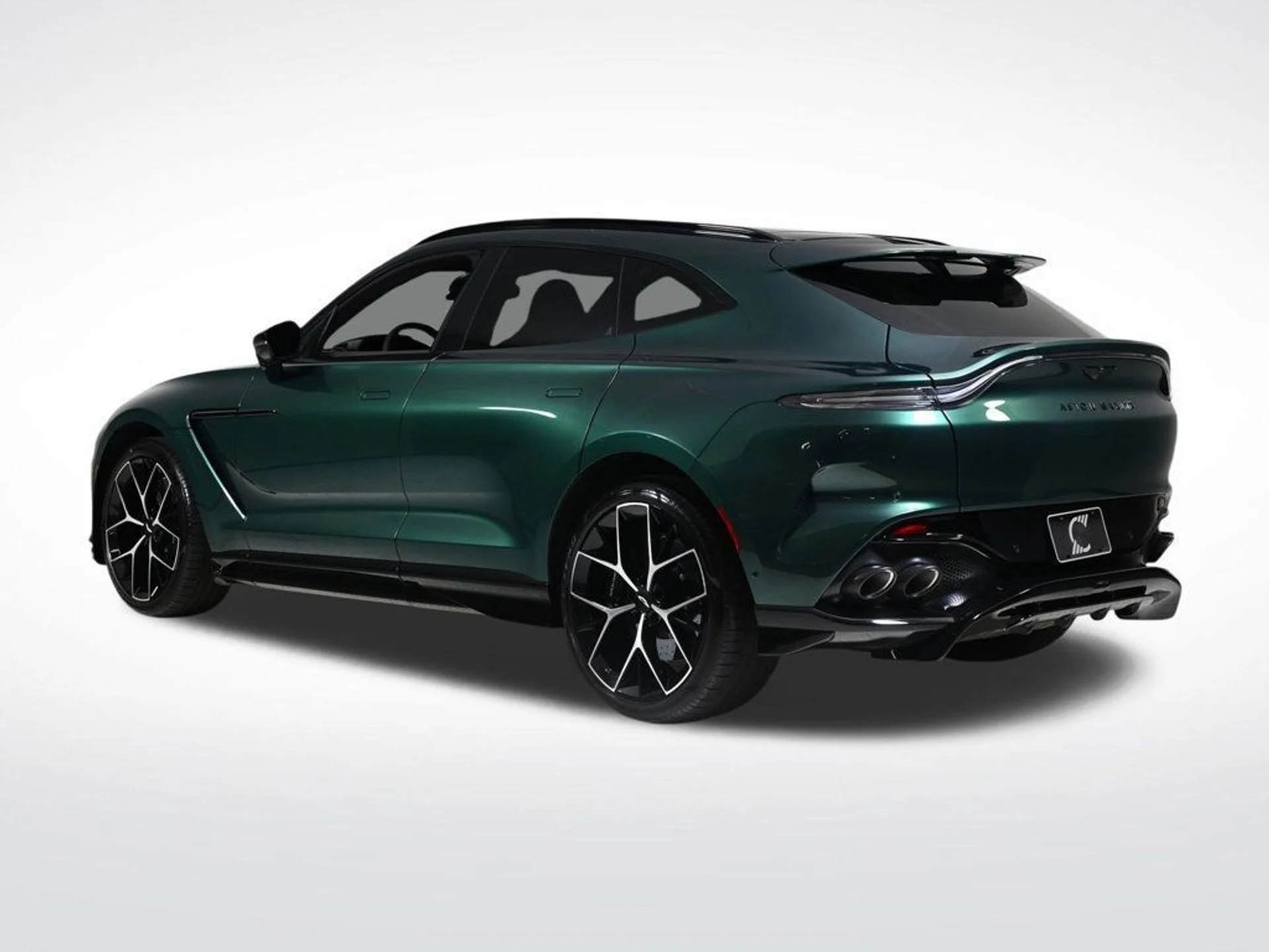 mph002_2609931183_new_2026_aston_martin_dbx_707awd_11350_22968776_3_1024_a984d05bb0