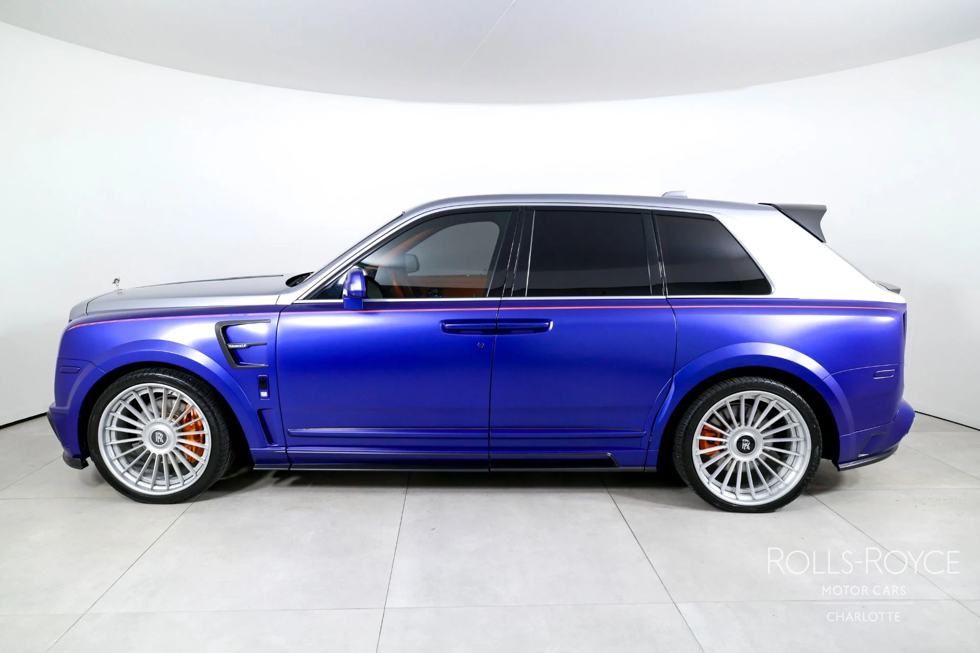 mph002_2611774518_Used_2019_Rolls_Royce_Cullinan_Mansory_1771362670_3c0c5fa3e0