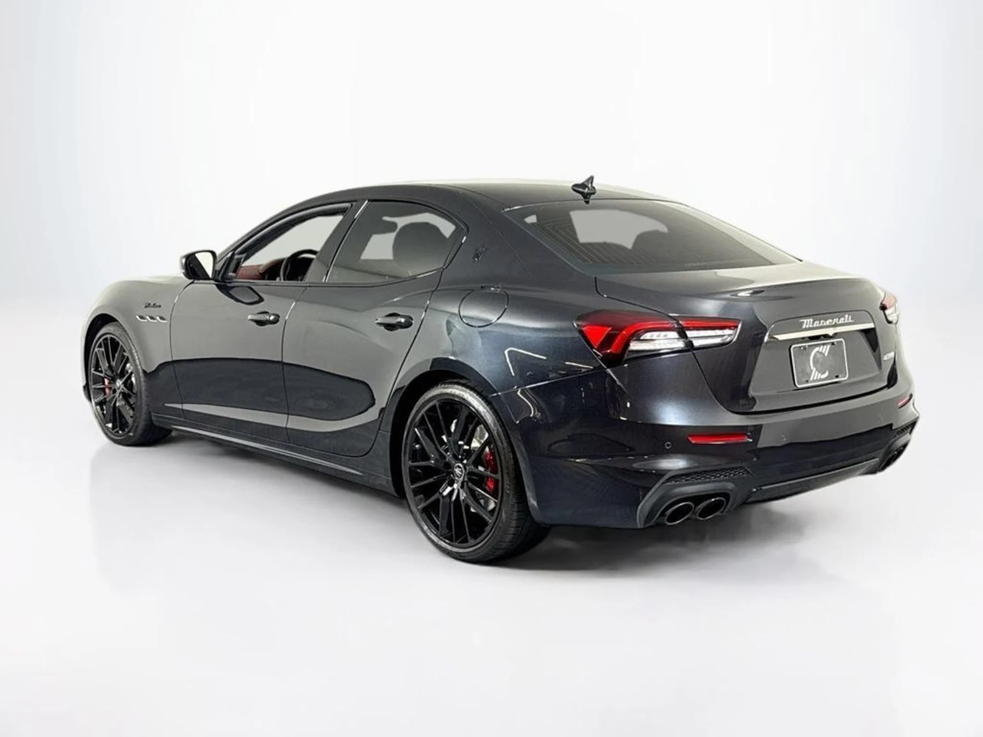mph002_2612225202_used_2022_maserati_ghibli_modena_11350_23041612_3_1024_6451290e3c
