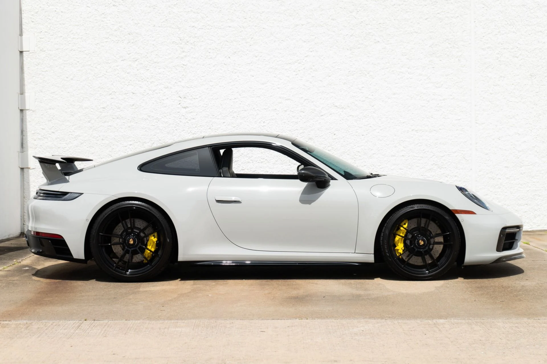 mph002_2615462131_Used_2022_Porsche_911_Carrera_GTS_1782754796_d7151551f6